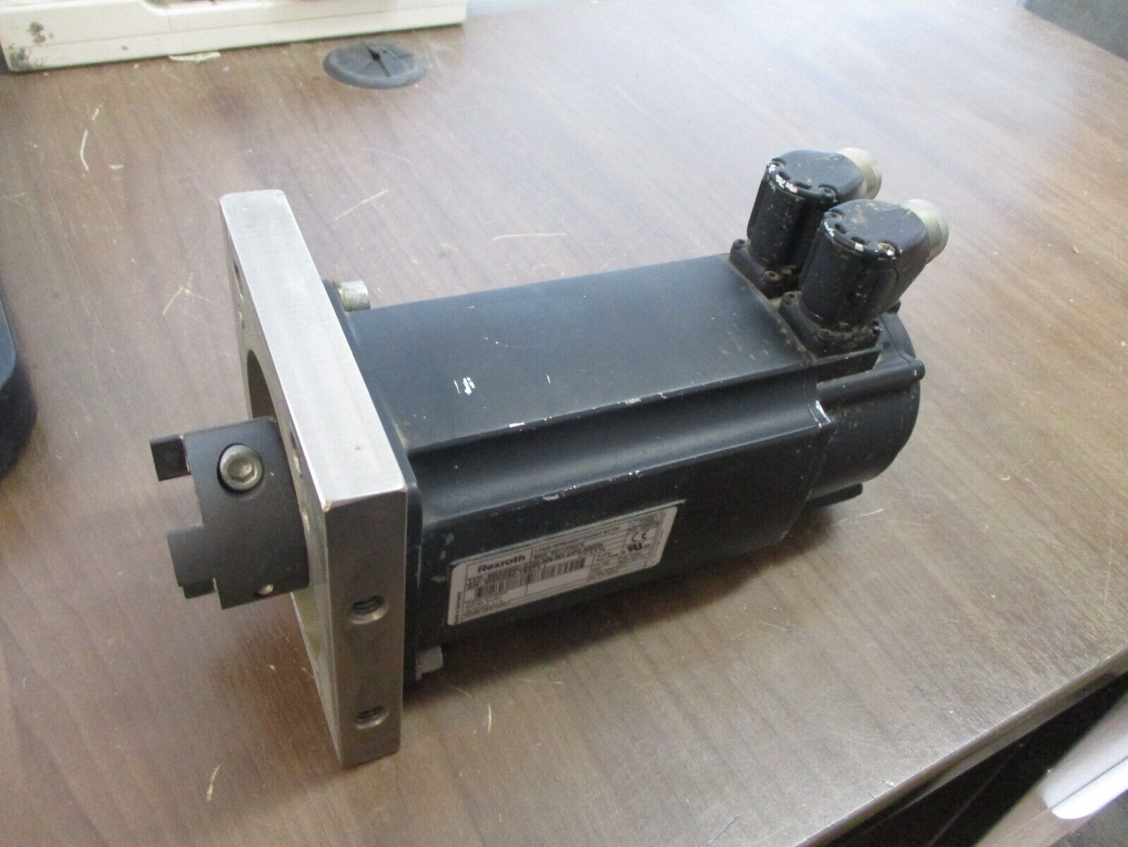 Rexroth Servo Motor MSK050C-0300-NN-M1-UP0-NNNN 600V 1.77Nm/A nMax: 4700min-1