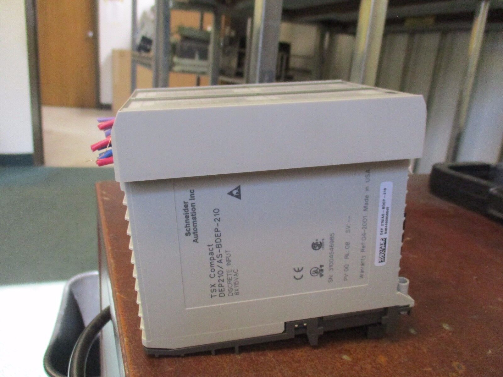 Schneider Automation Inc TSX Compact Input Module & Discrete Output Module Used