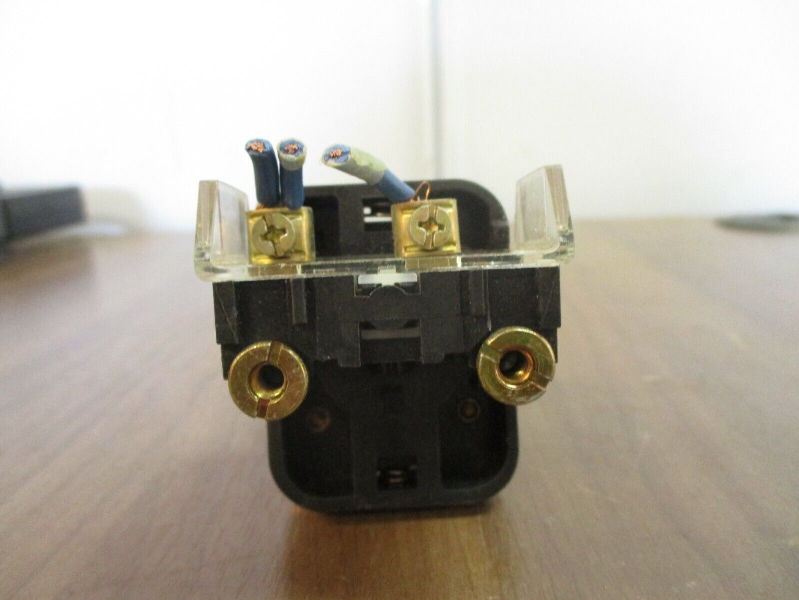 Allen-Bradley Mushroomhead Push Button 800T-FX D4 Ser. T Red Used