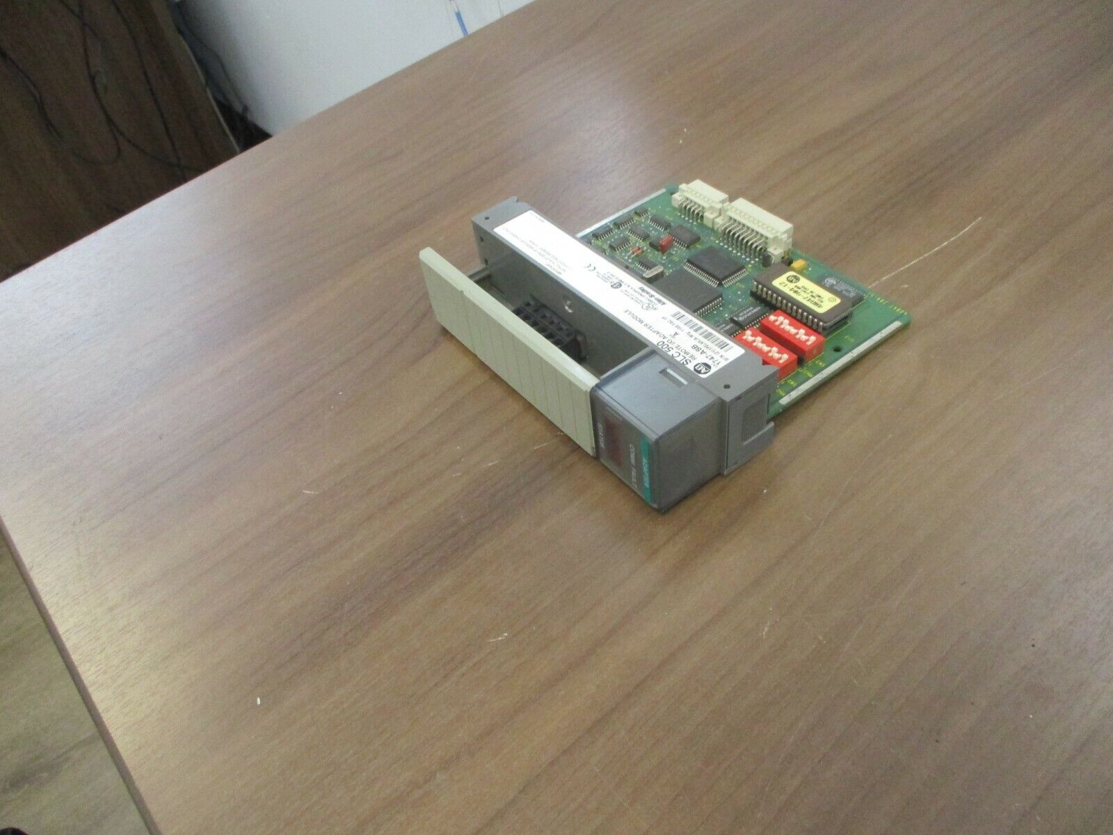 Allen-Bradley SLC 500 Analog Input Module 1747-ASB Ser. A Broken Terminal Cover