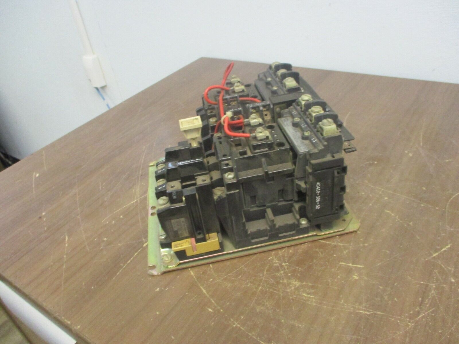 Allen-Bradley Size 0 Reversing Starter 505-AOD Ser. C 120V Coil 18A 600V Used