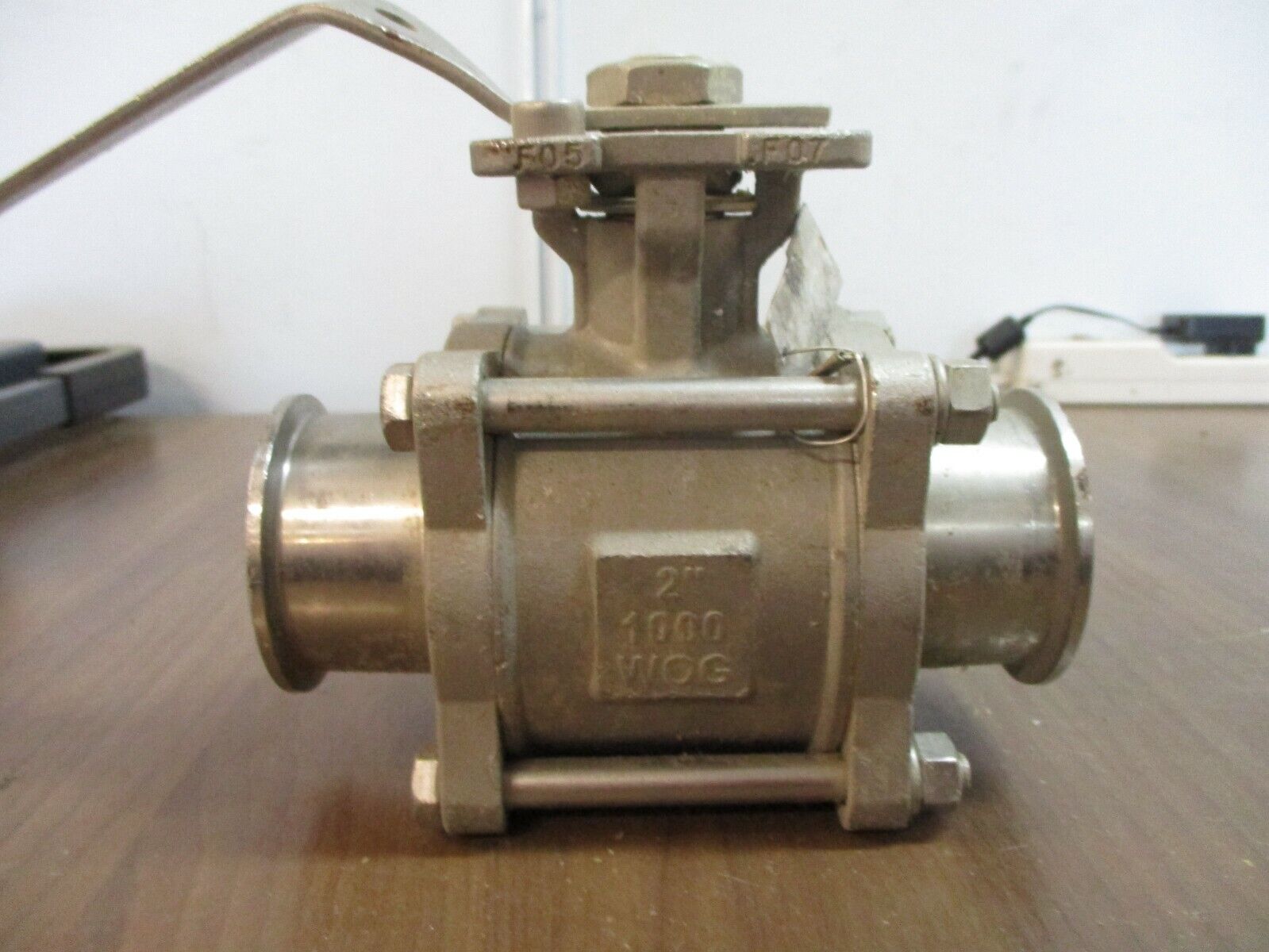 QSM Stainless Steel Ball Valve Size: 2" 1000 WOG *Bent Handle* Used