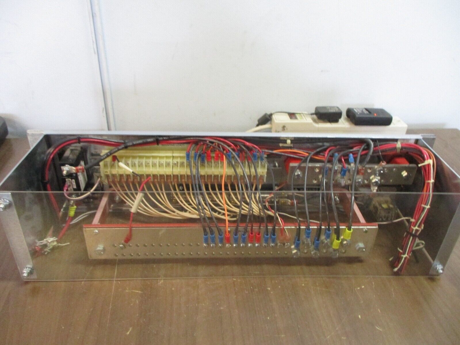 Emerson Fuse Termination Panel FTW-48-100 8320000240 Used