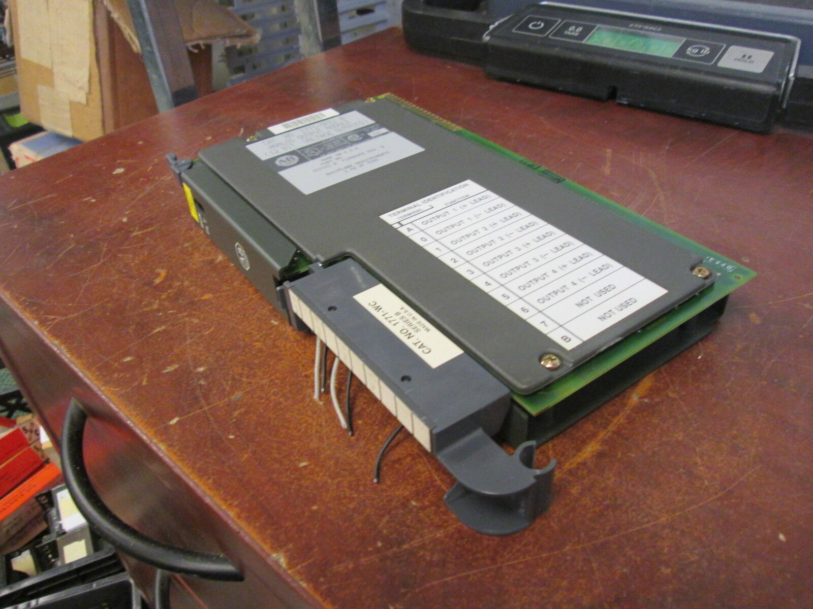 Allen-Bradley Analog Output Module 1771-OFE1 12-Bit Voltage Outputs Ser B Used