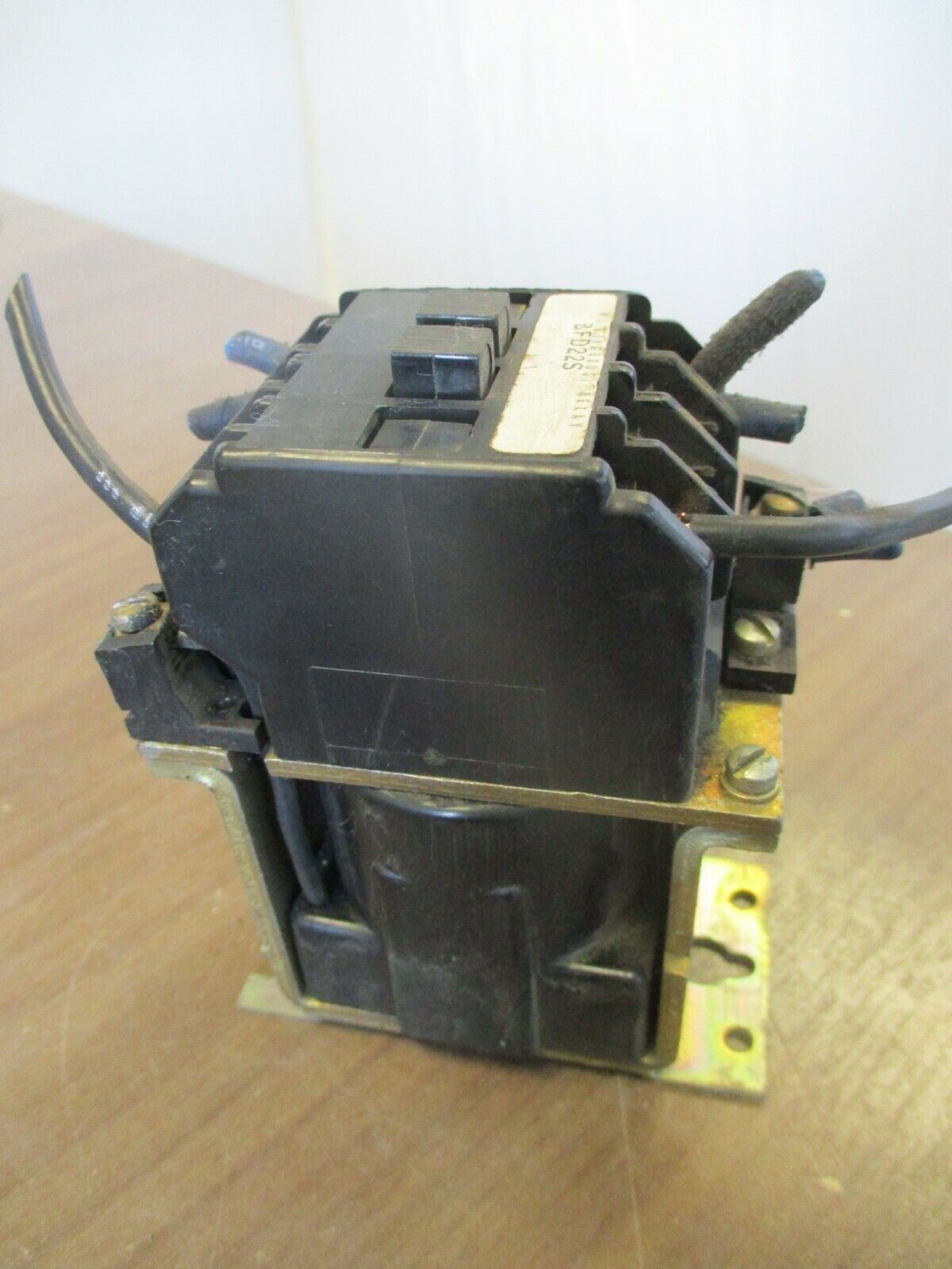 Westinghouse Control Relay BFD22S 120VDC Coil 10A 300A Used
