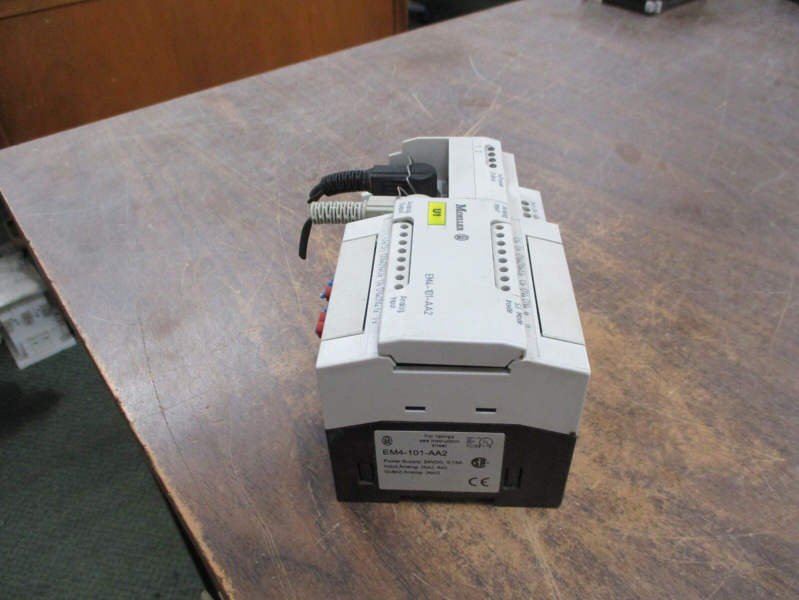 Moeller Analog I/O Module EM4-101-AA2 Power Supply: 24VDC 0.15A Used