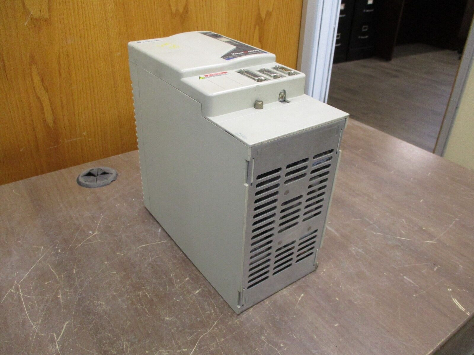 Allen-Bradley Kinetix 6000 Integrated Axis Module 2094-BC01-M01 Ser. A Used