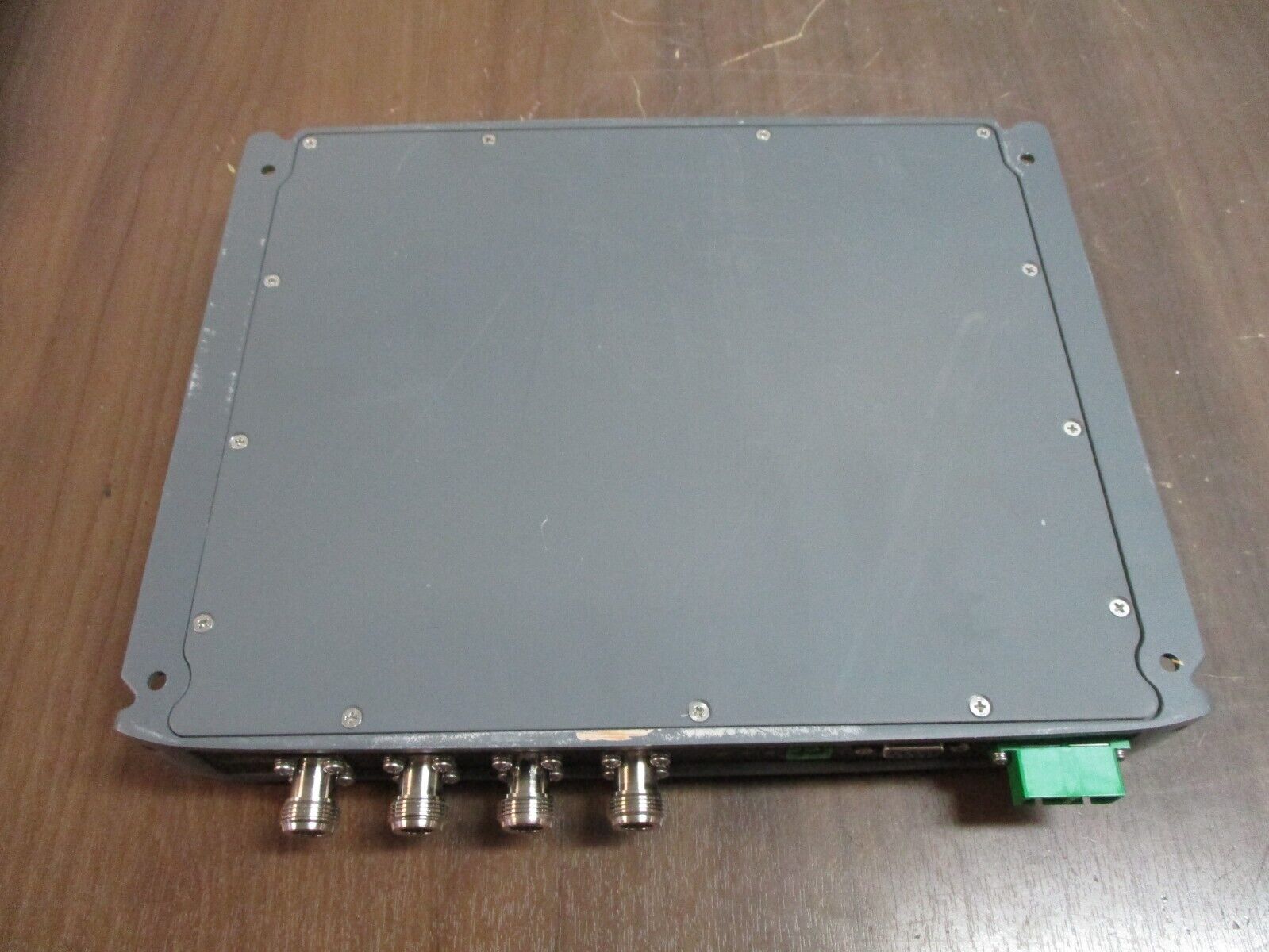Mobileaccess Remote Hub Unit 1000-CELL-PCS4E-HL Rev. B00 20-48VDC 1.3A Used