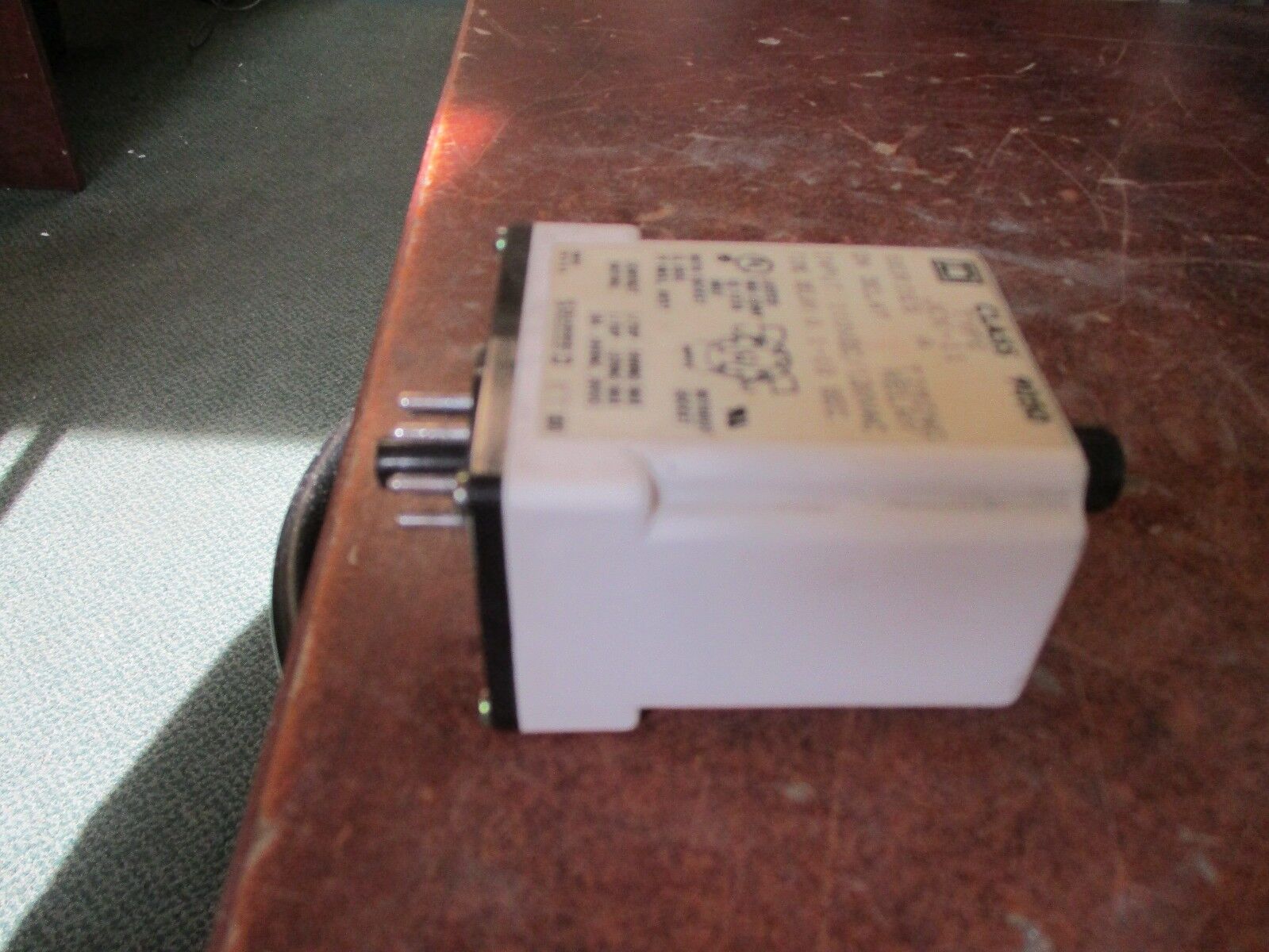 Square D Timing Relay 9050 JCK-11 Ser. A 110VDC/ 120 VAC Delay: 0.1-10 sec Used