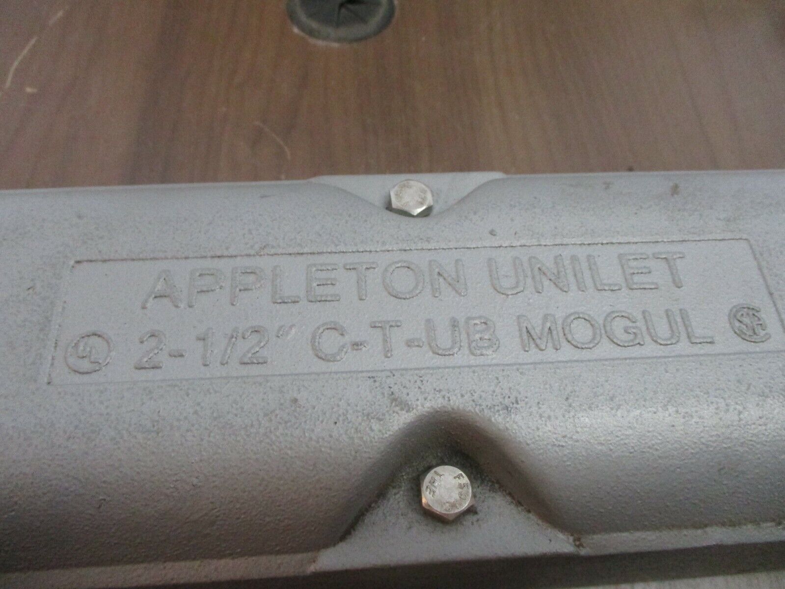 Appleton Unilet Conduit Body C-T-UB Mogul Size: 2 1/2" Used