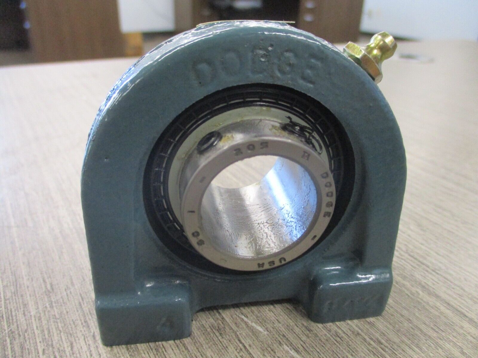 Dodge Pillow Block Bearing 124465 TB-SC-100 New Surplus