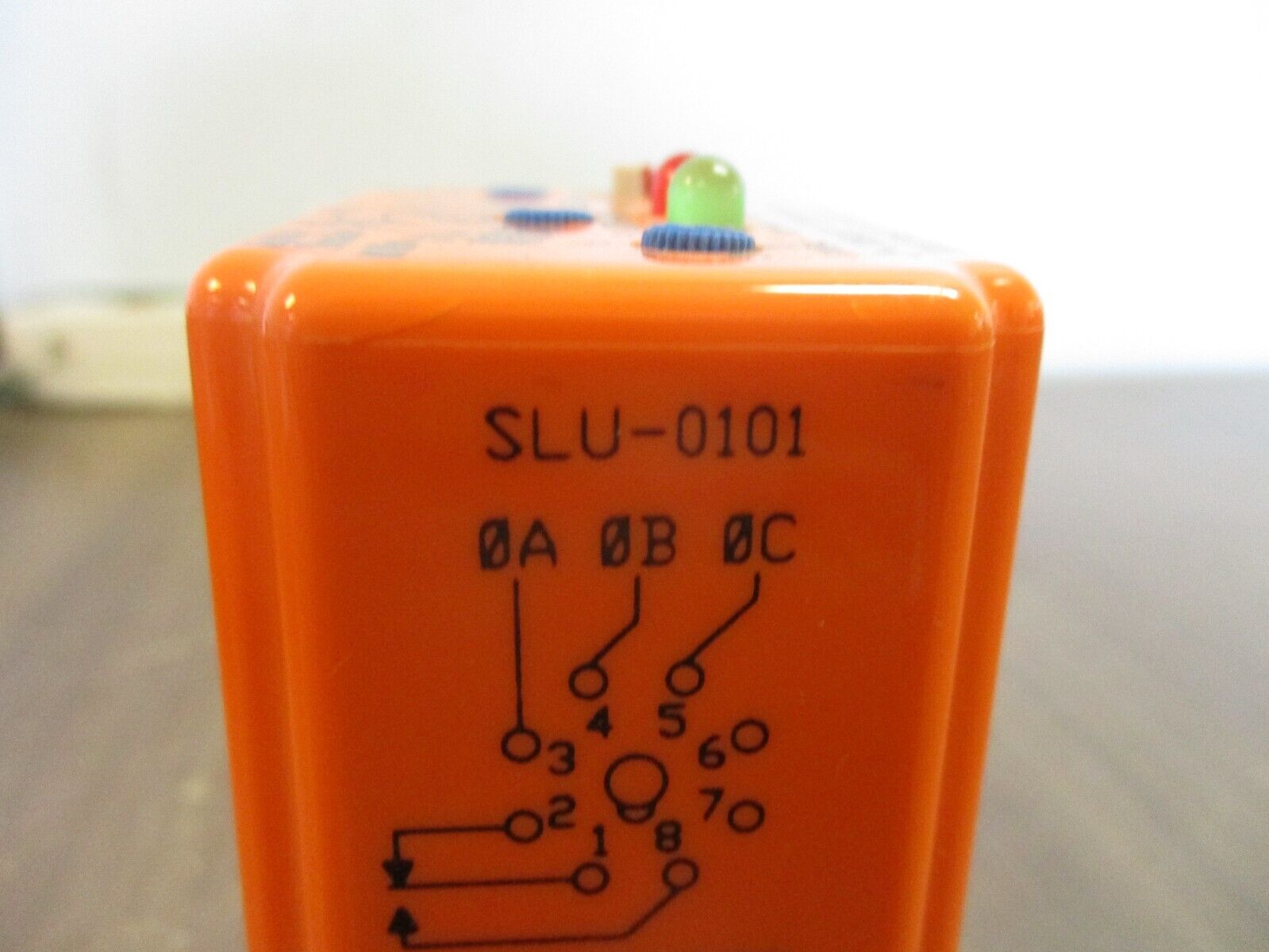 Diversified Electronics 3Ph Voltage Monitor SLU-0101 208-480V w/ Base Used
