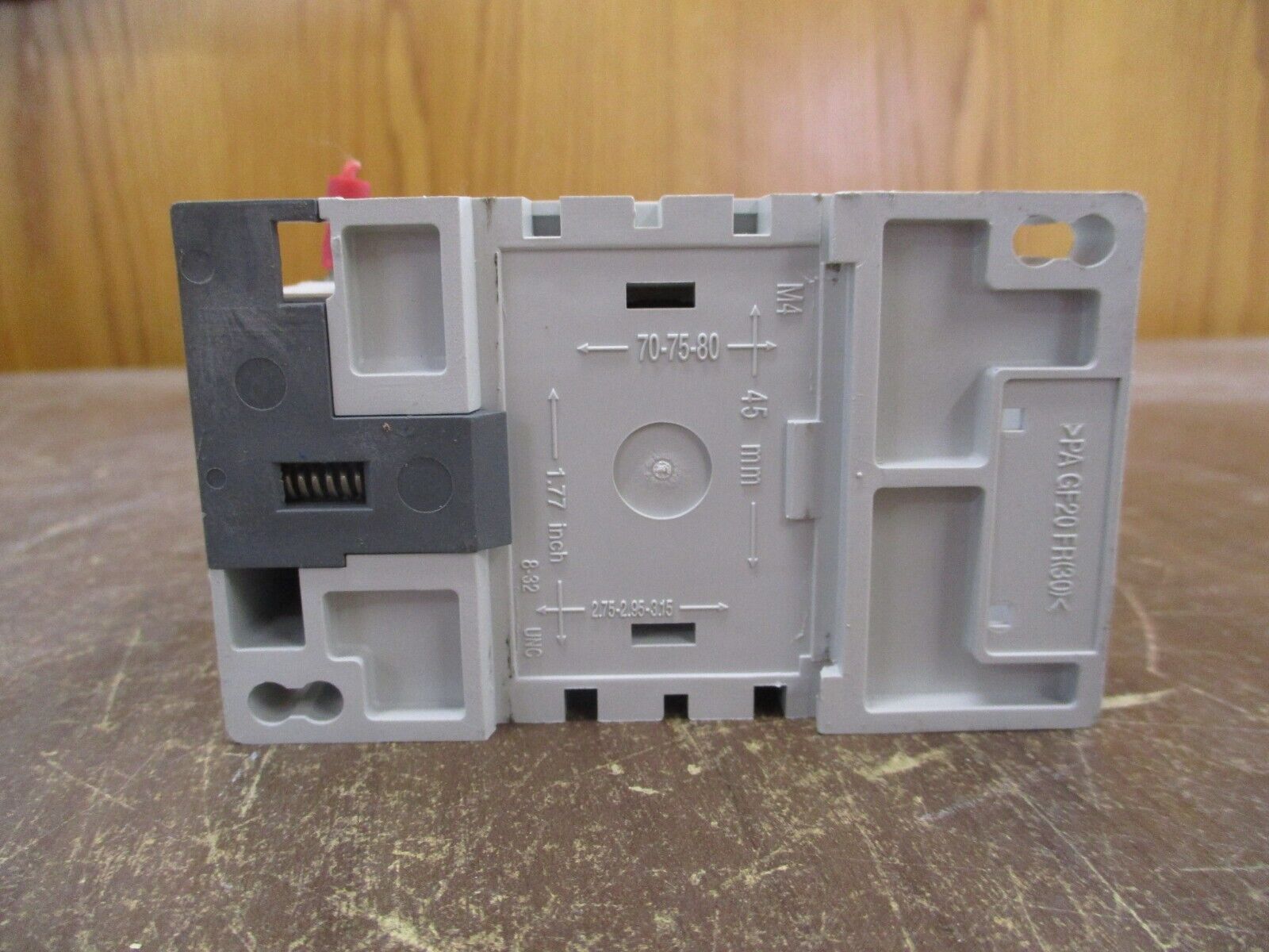 ABB Contactor AE40-30 24VDC Coil 60A 600V Used