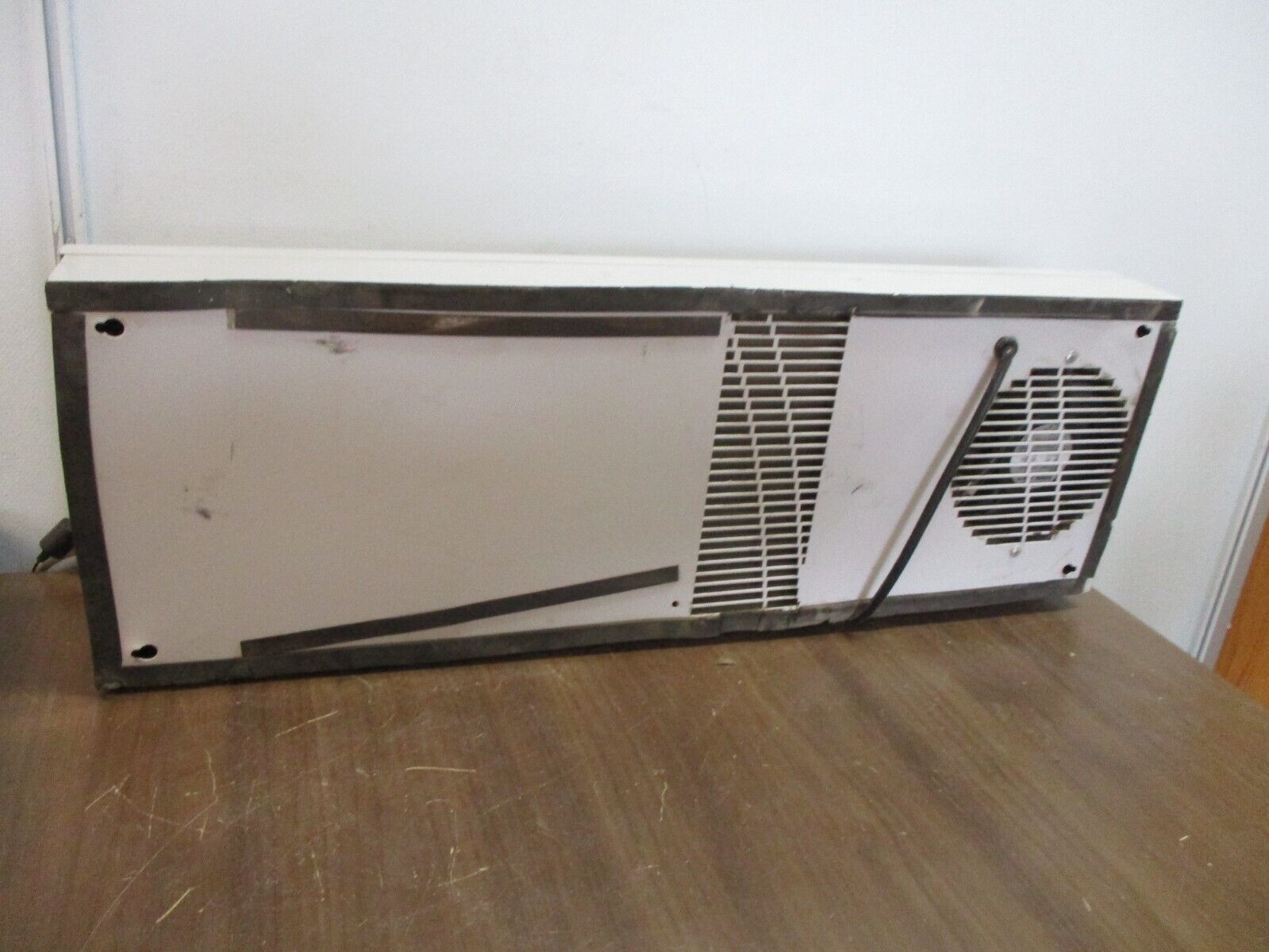 McLean Proair Heat Exchanger XR29-0816-012H 115V 50/60Hz 1Ph 0.6A Used