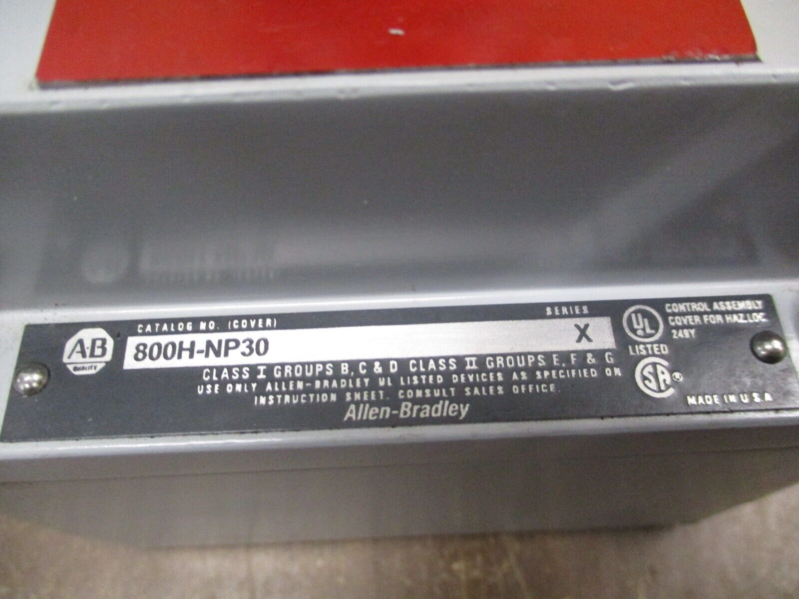 Allen-Bradley Push Button Station 800H-NP30 Ser. X Nema 7 & 9 Used