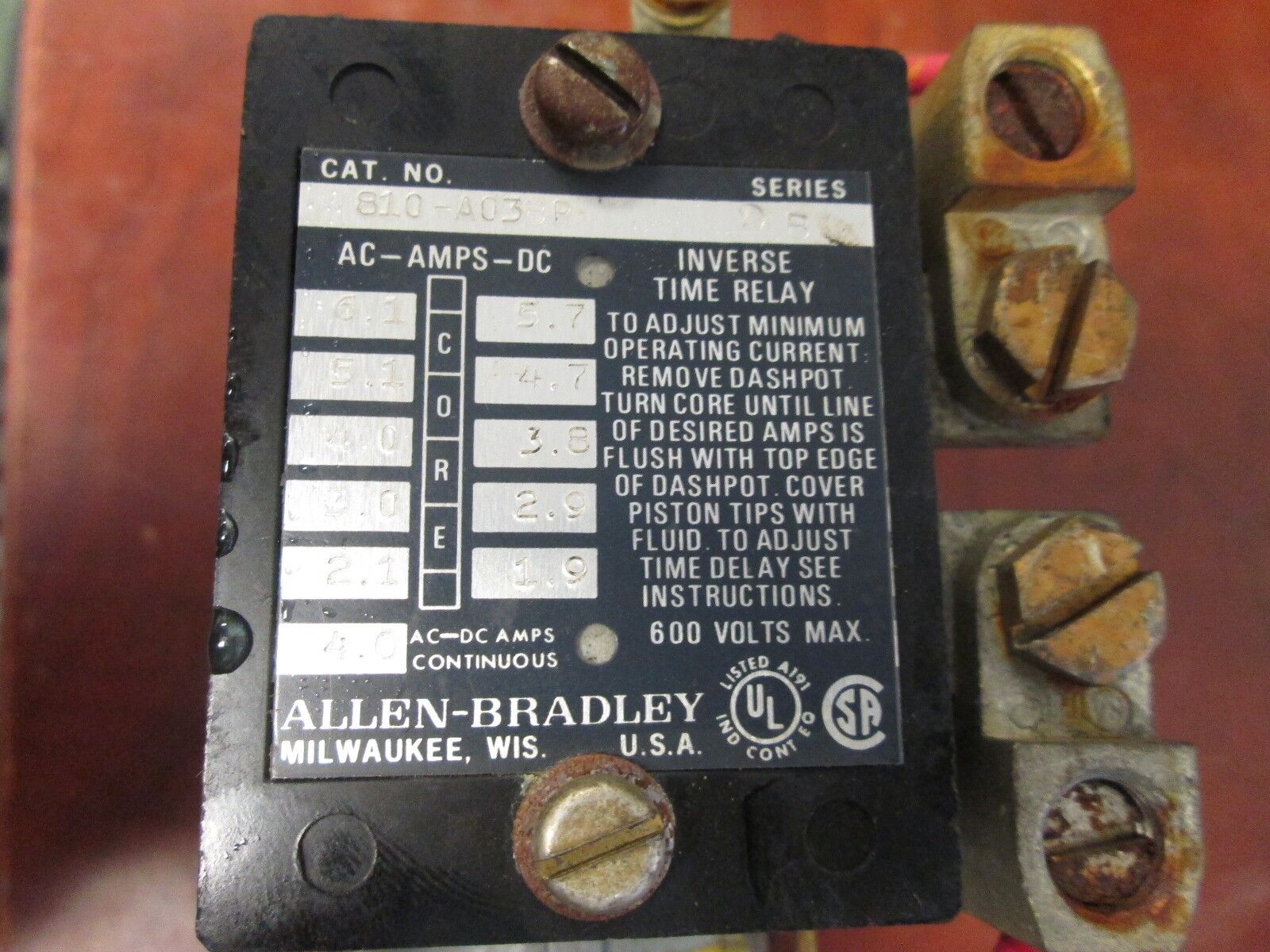 Allen-Bradley Inverse Time Relay 810-A03BR 600V Used