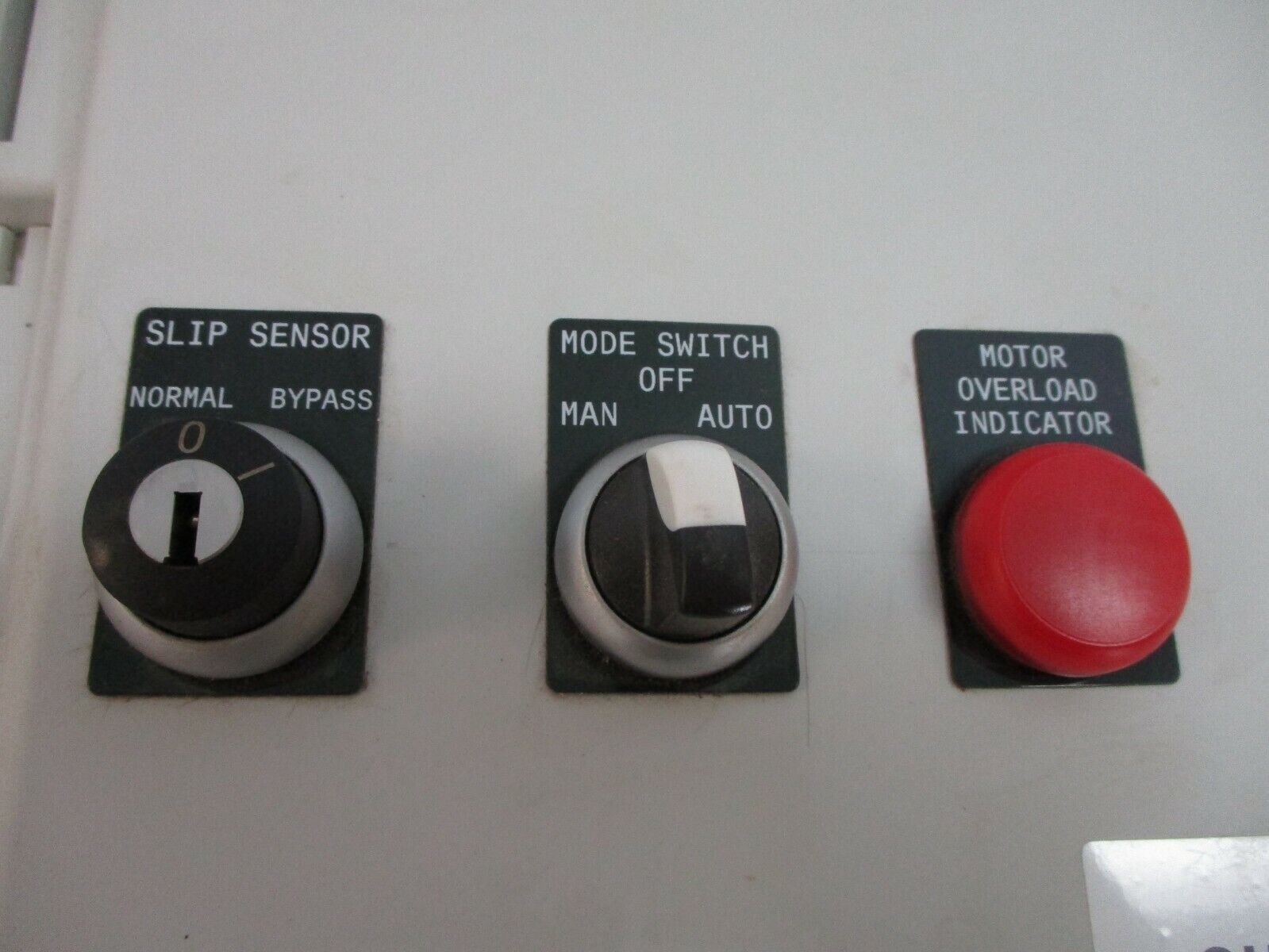 Choretime Egg Collection Starter Box Type 3R, 4X, 12, 13 Enclosure, Used