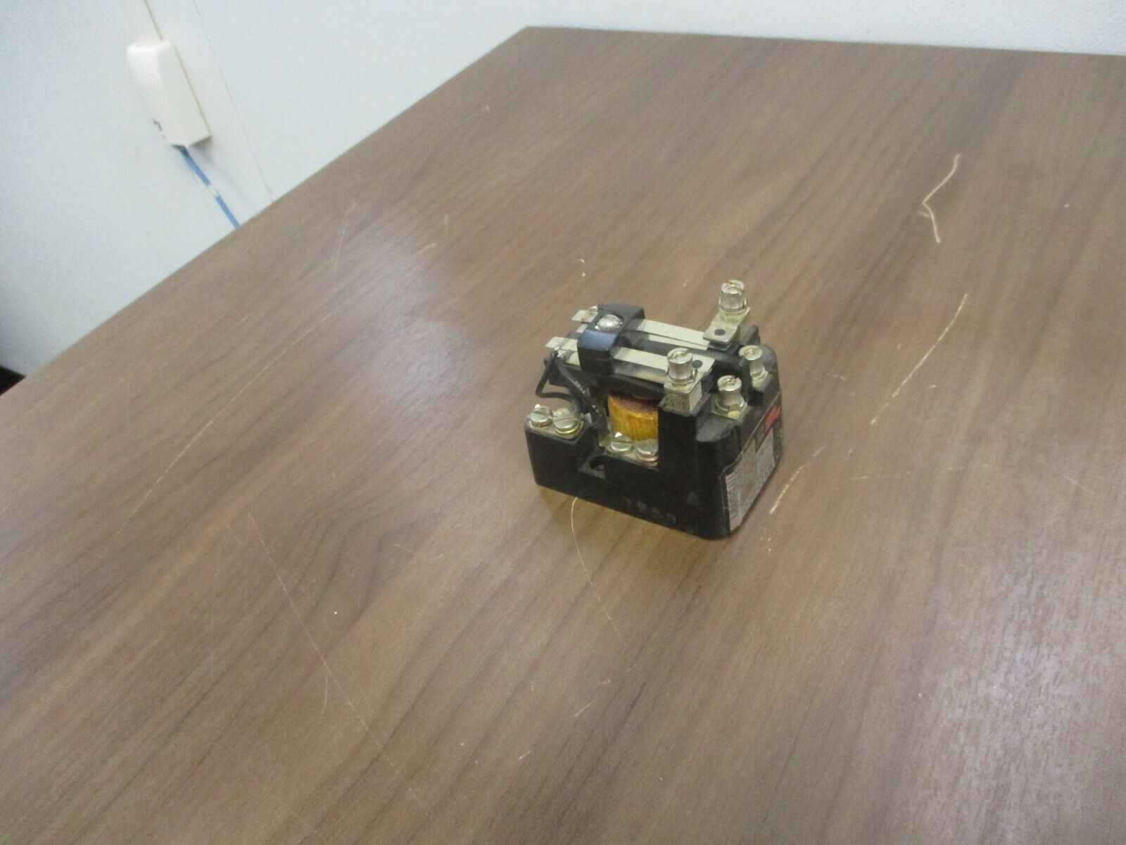 Arrow Hart Midget Relay MR22-U20 110V Coil Used