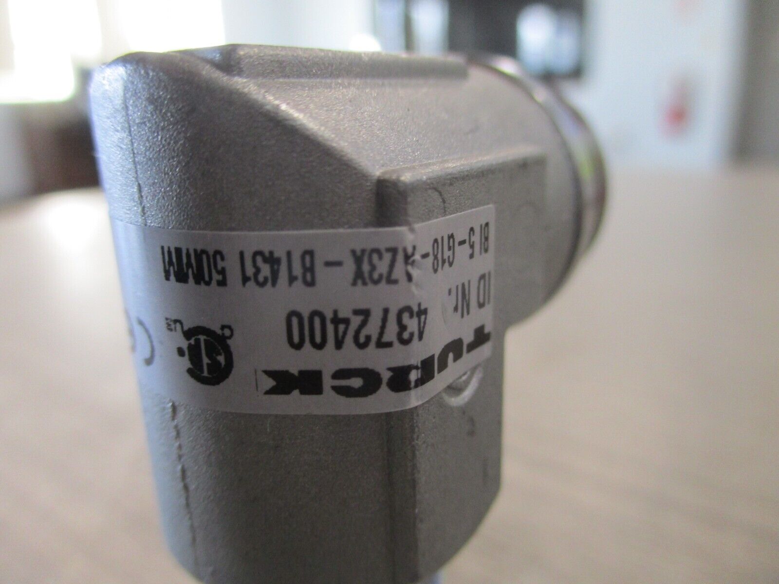 Turck Proximity Sensor 4372400 BI 5-G18-AZ3X-B1431 50mm Used