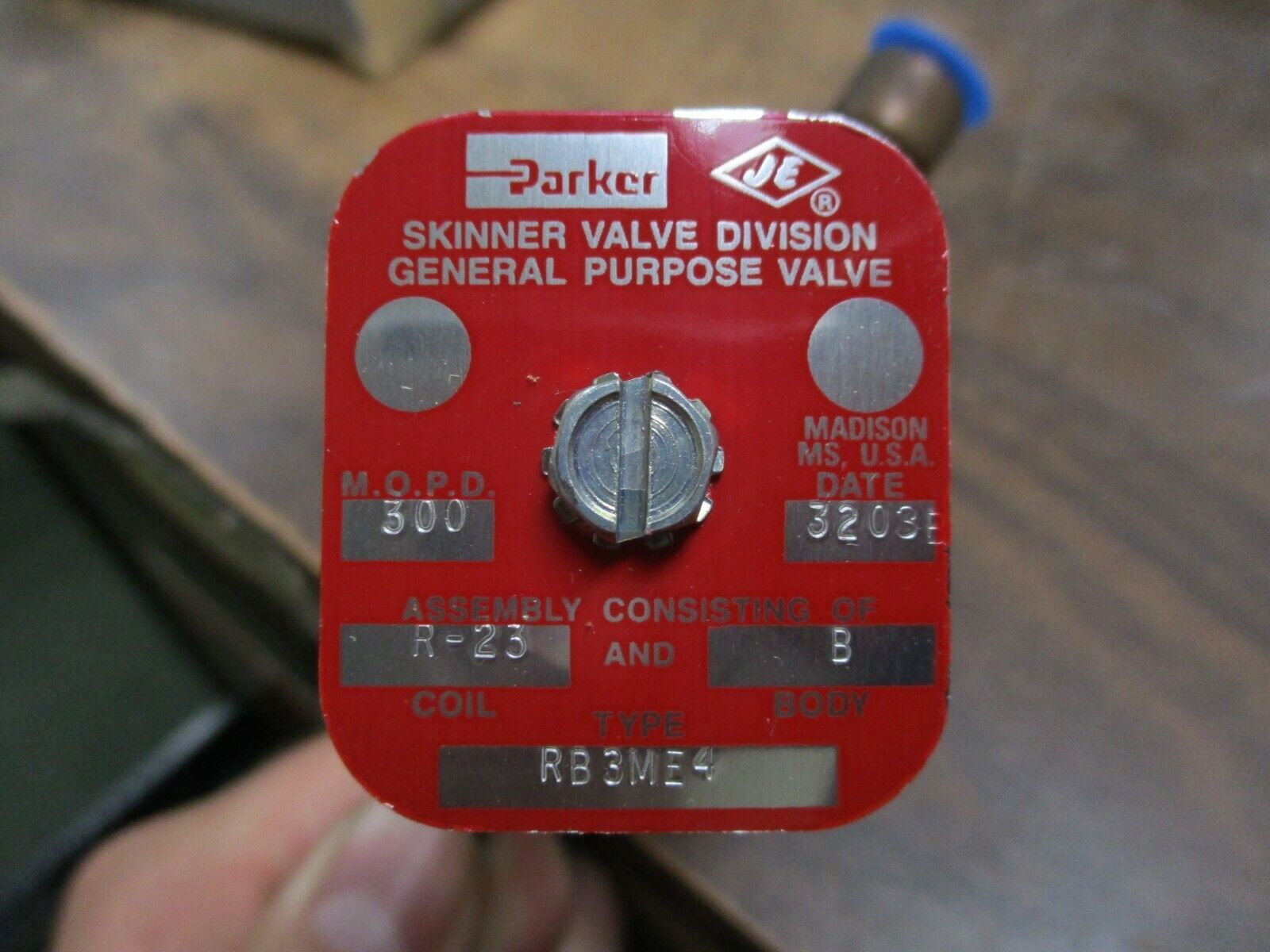 Parker Solenoid Valve RB3ME4 Normally Closed 1/2" ODF x 1/4" Orifice New Surplus