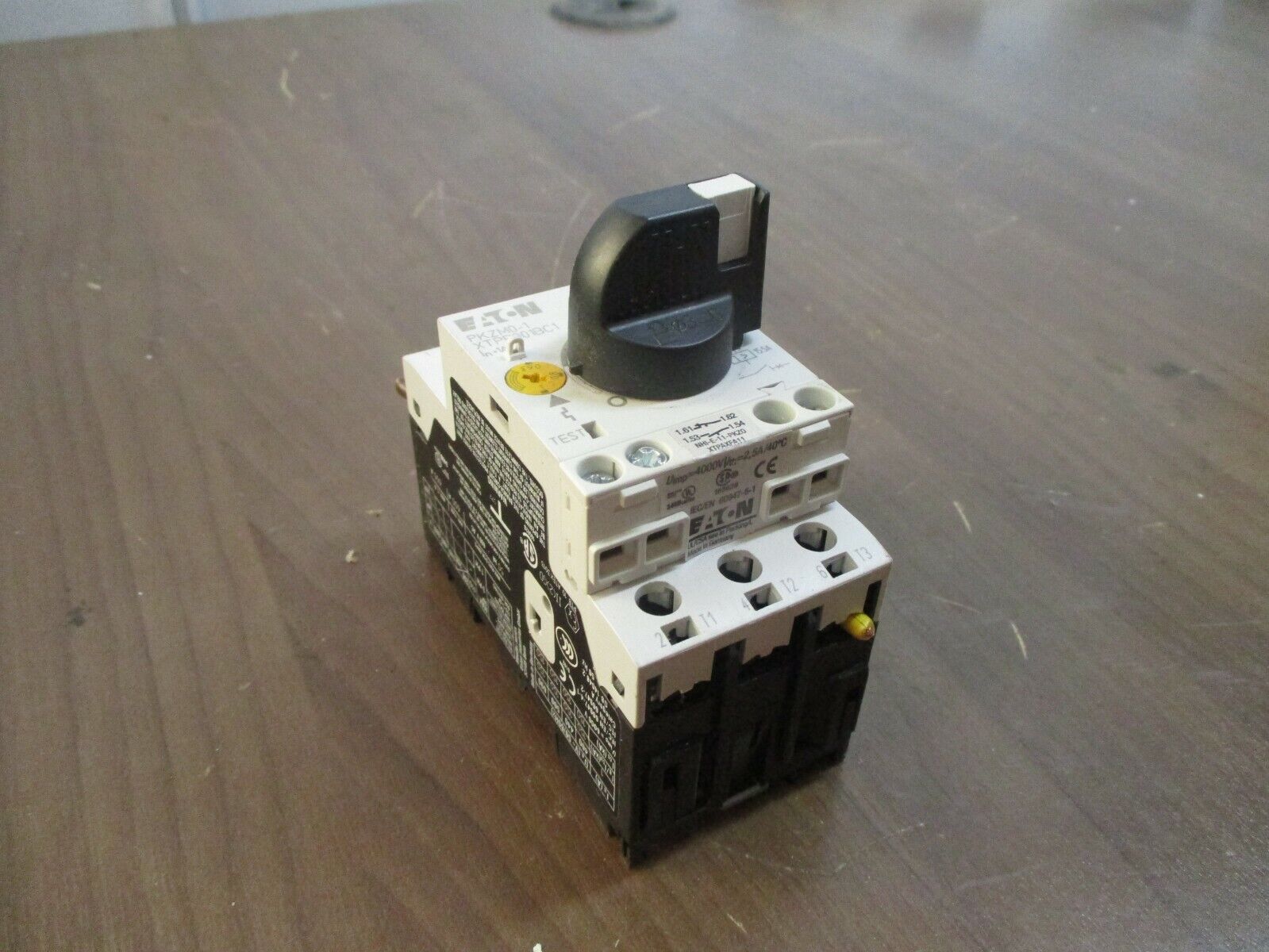 Eaton Manual Starter PKZM0-1 XTPR001BC1 Trip: 0.63-1A Used