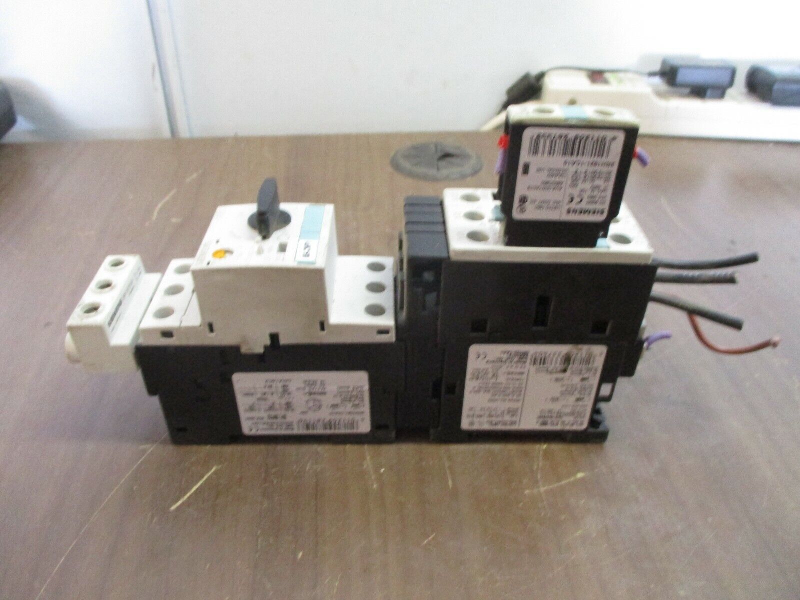 Siemens Sirius Starter 3RT1026-1A..0 / 3RV1021-1KA10 Trip: 9-12.5A Used