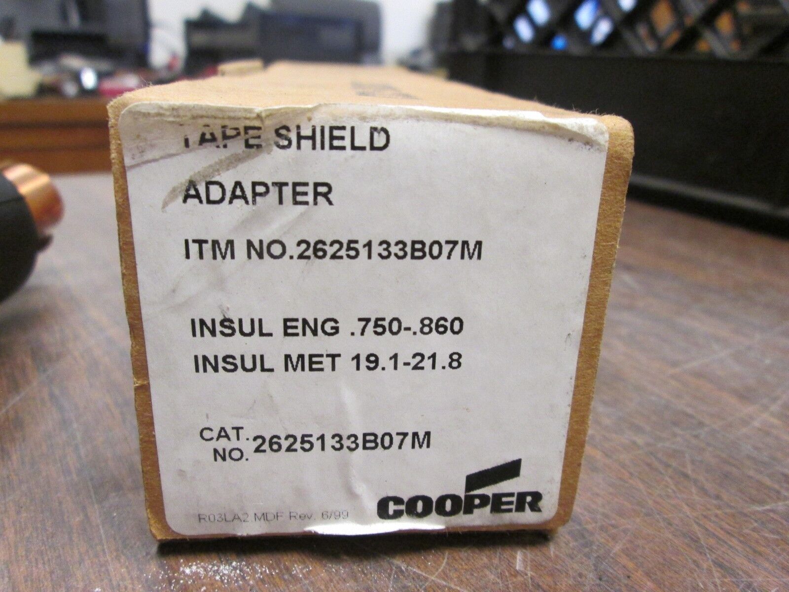 Cooper Tape Shield Adapter 2625133B07M INS: 0.750-0.860 New Surplus