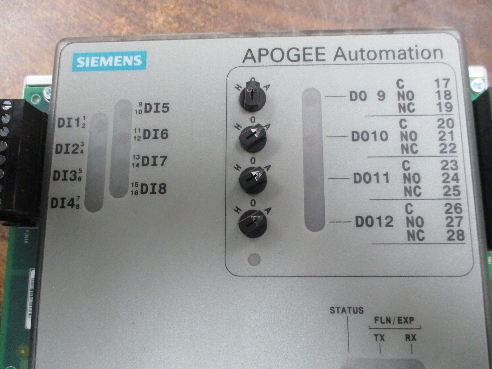 Siemens APOGEE Automation Digital Point Expansion Module 549-210 Used