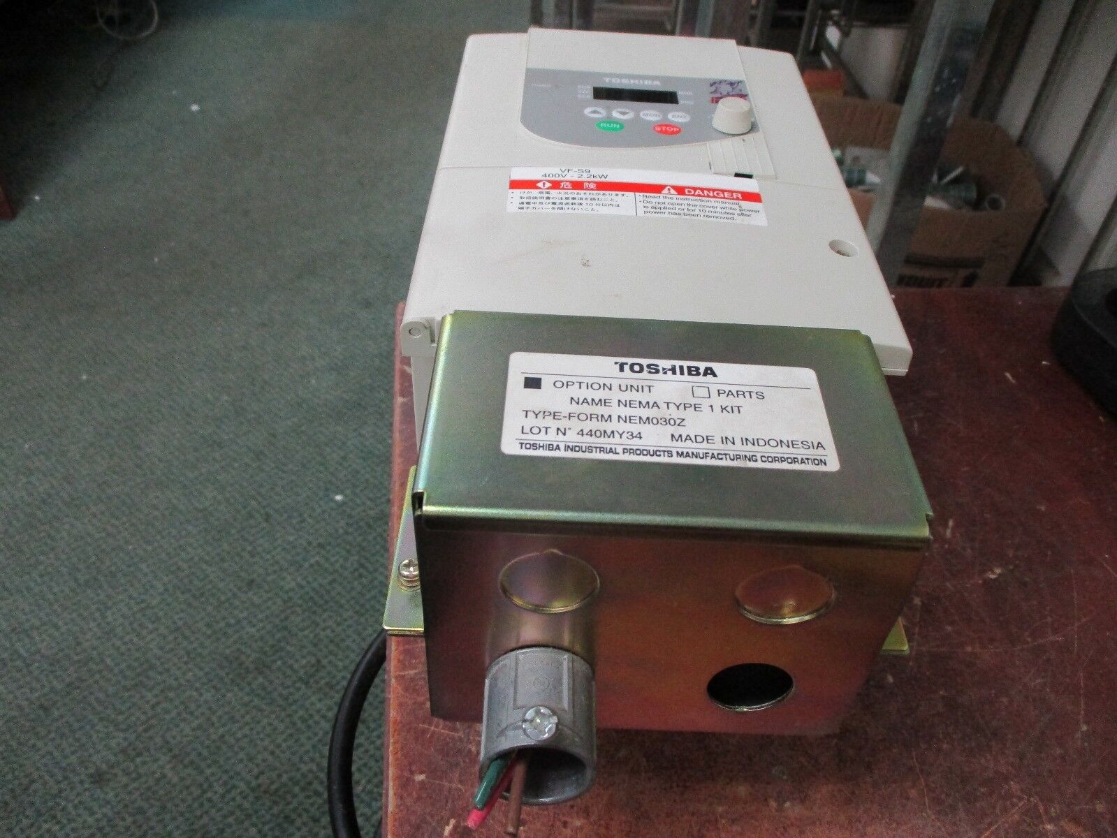 Toshiba AC Drive VFS9-4022PL-WN(1) 3HP 3Ph Inputs:380/500V 50/60Hz 8.4/7.5A Used