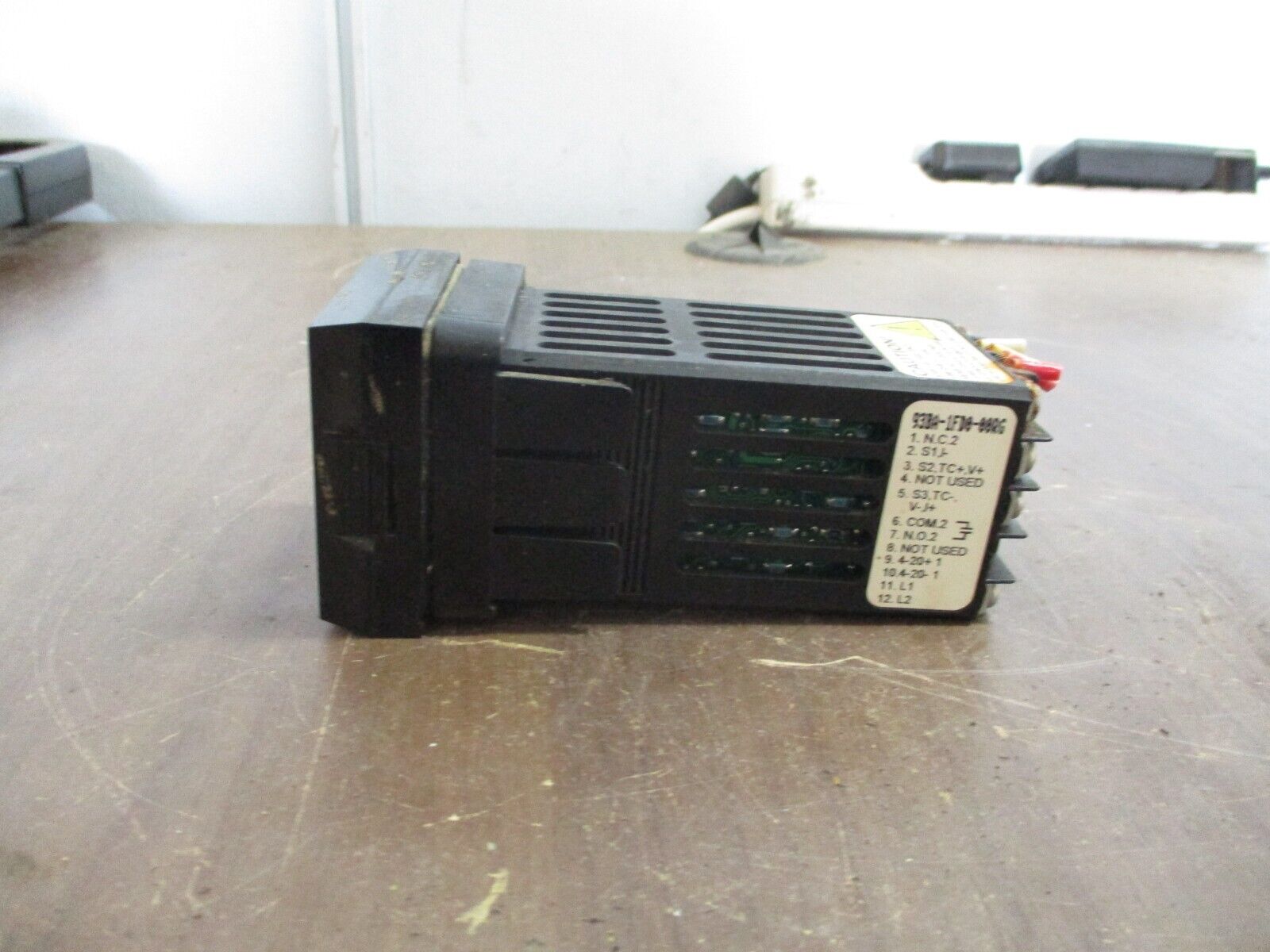 Watlow Digital Temperature Controller 93BA1FD000RG081206 Type 4x/12 Enclosure