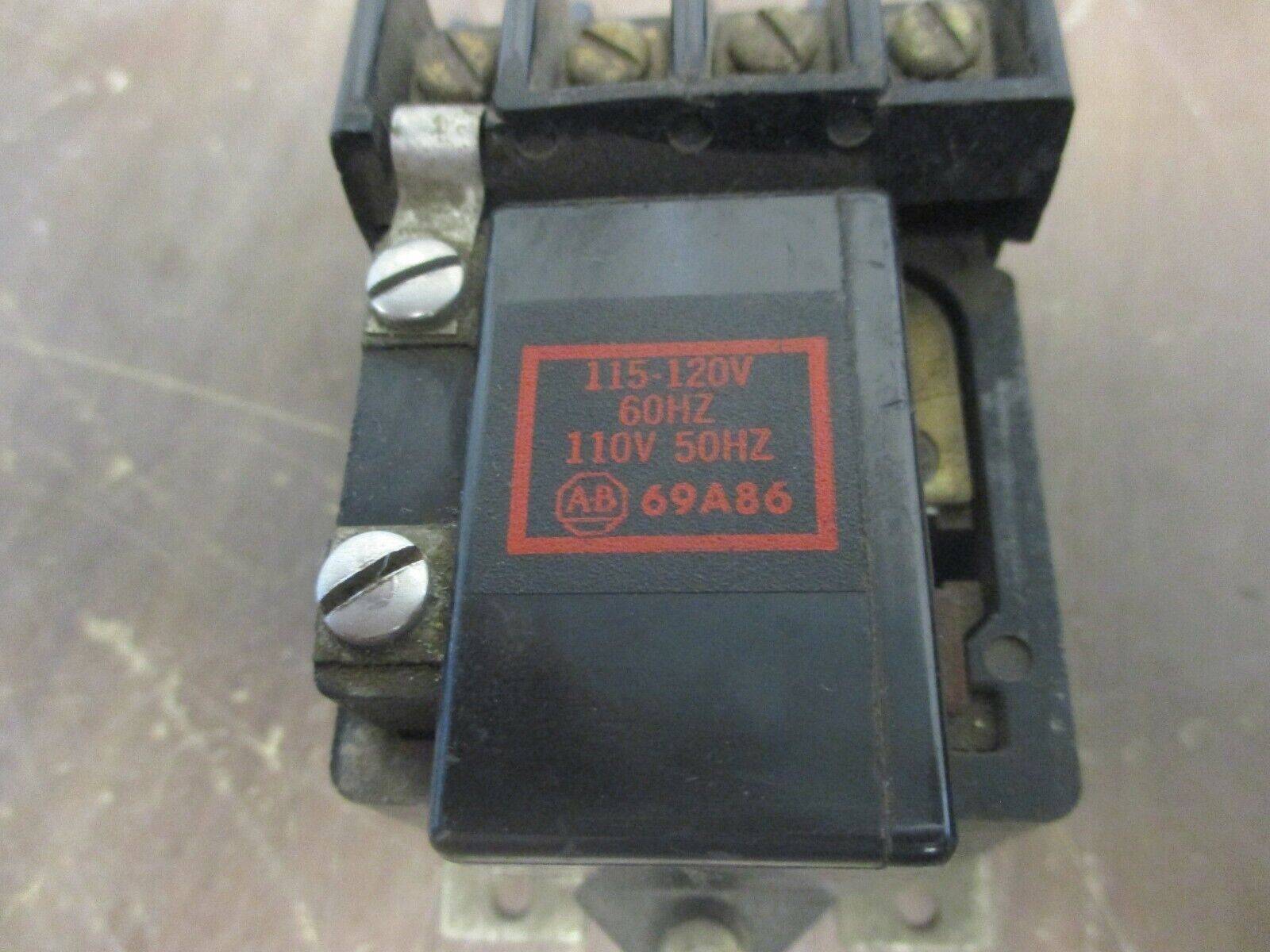 Allen-Bradley Size 00 Starter 702-TOD93 Ser. K 115-120V Coil 9A 600V Used