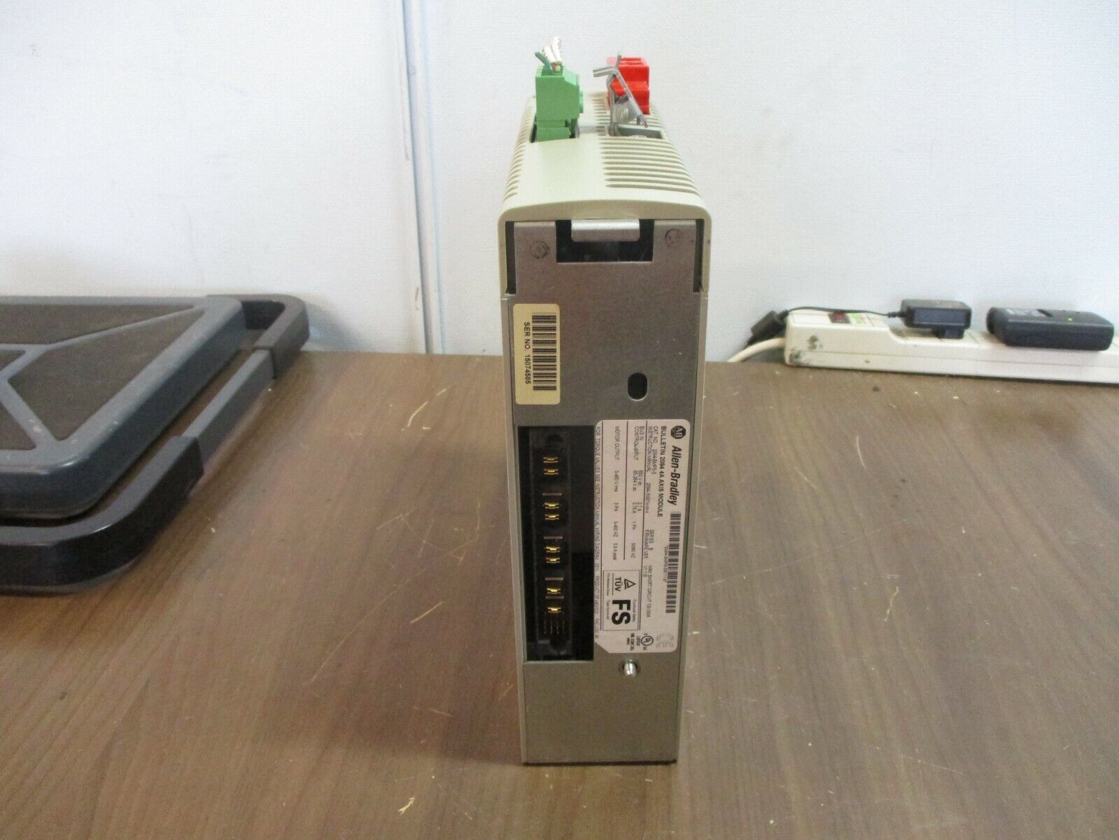 Allen-Bradley Kinetix 6000 GuardMotion Servo Drive 2094-BMP5-S Ser. B F/W:V1.118