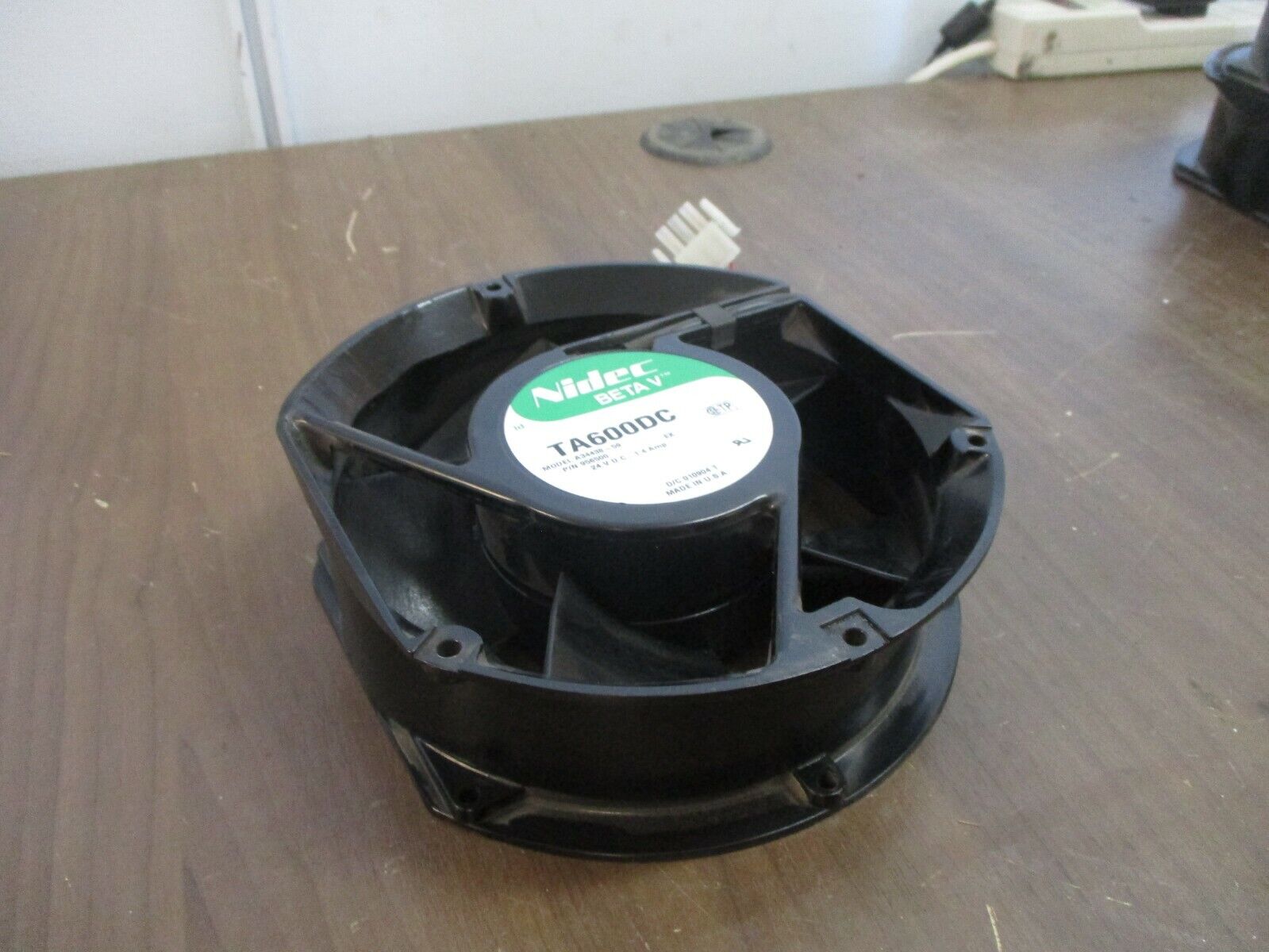 Nidec Beta V Axial Fan TA600DC 24VDC 1.4A Used