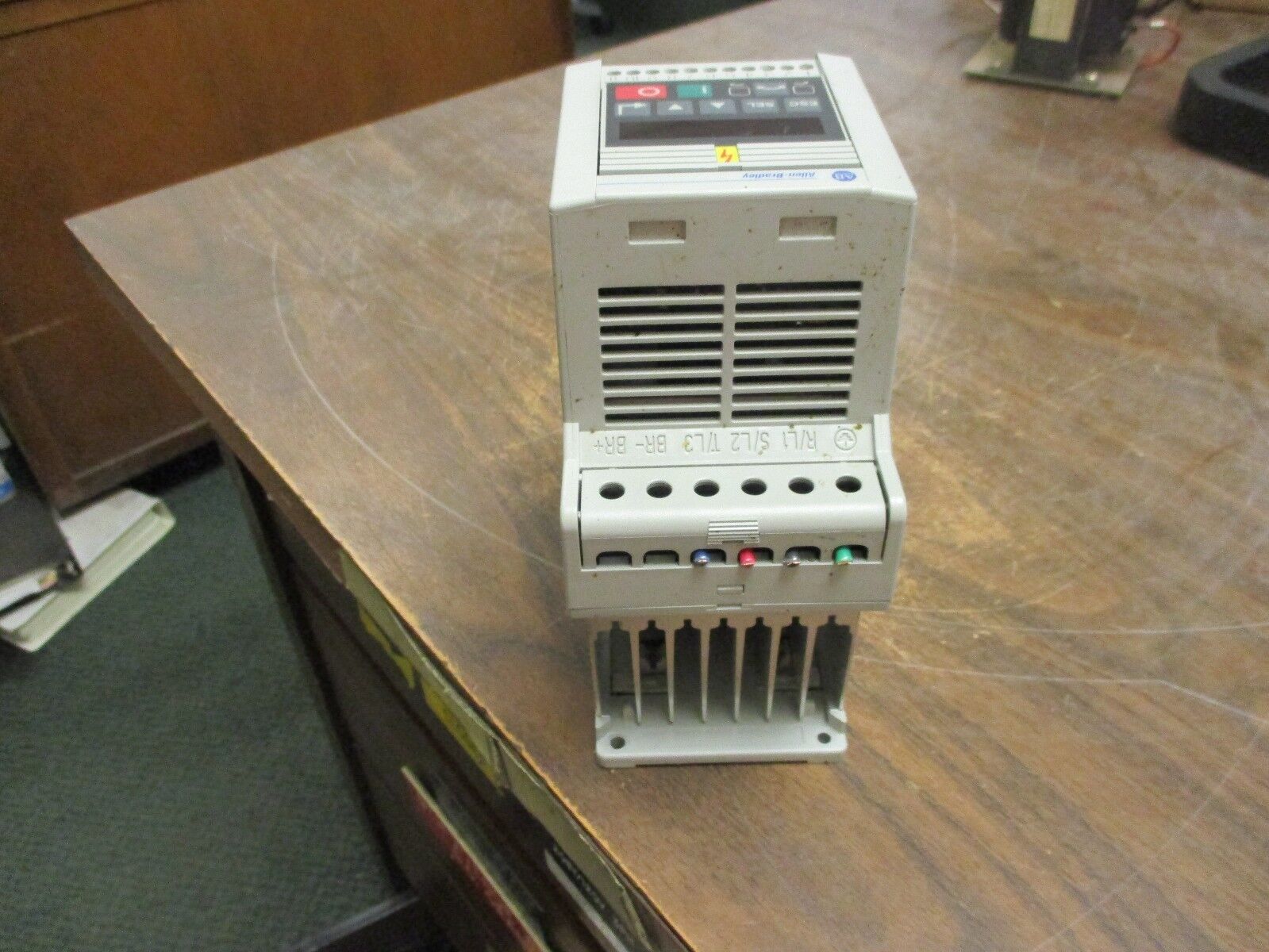 Allen-Bradley Analog S.F. 160-AA08NSF1P1 Ser C FRN: 7.05 Used