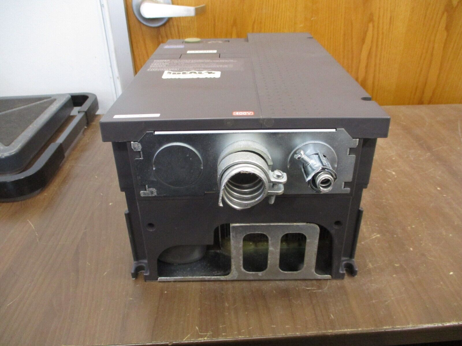 Mitsubishi F700 AC Drive FR-F740-00470-NA 30HP 3Ph w/ Keypad Used