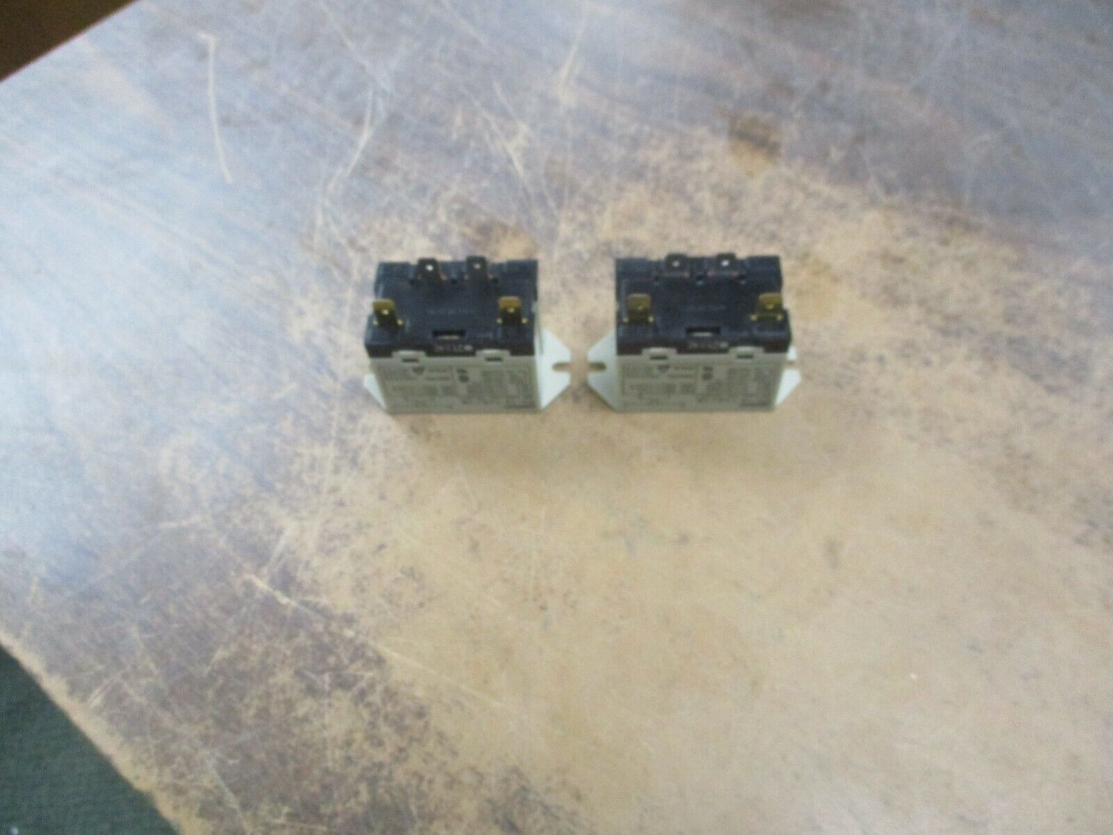 Omron Relay G7L-1A-TUBJ-CB 100-120VAC Coil *Lot of 2* Used