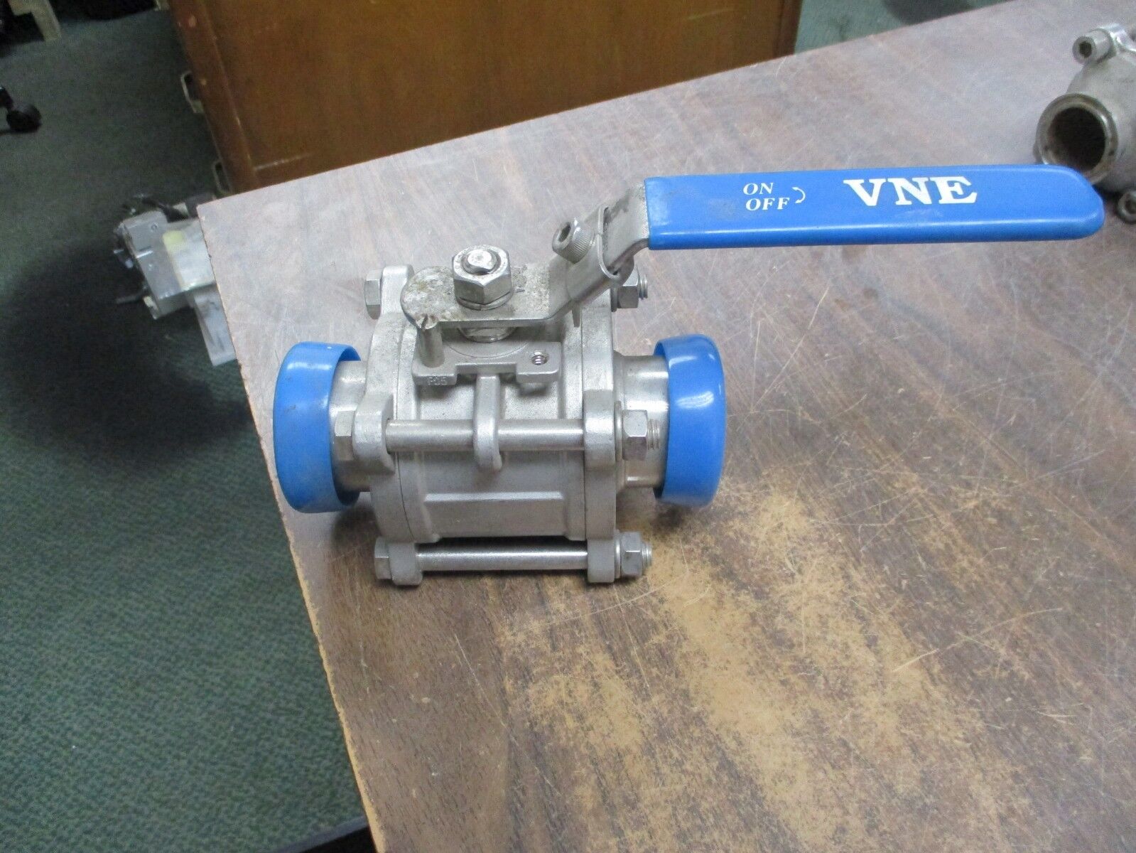VNE Ball Valve 127GH 2"-316 1000WOG *No Box* New Surplus