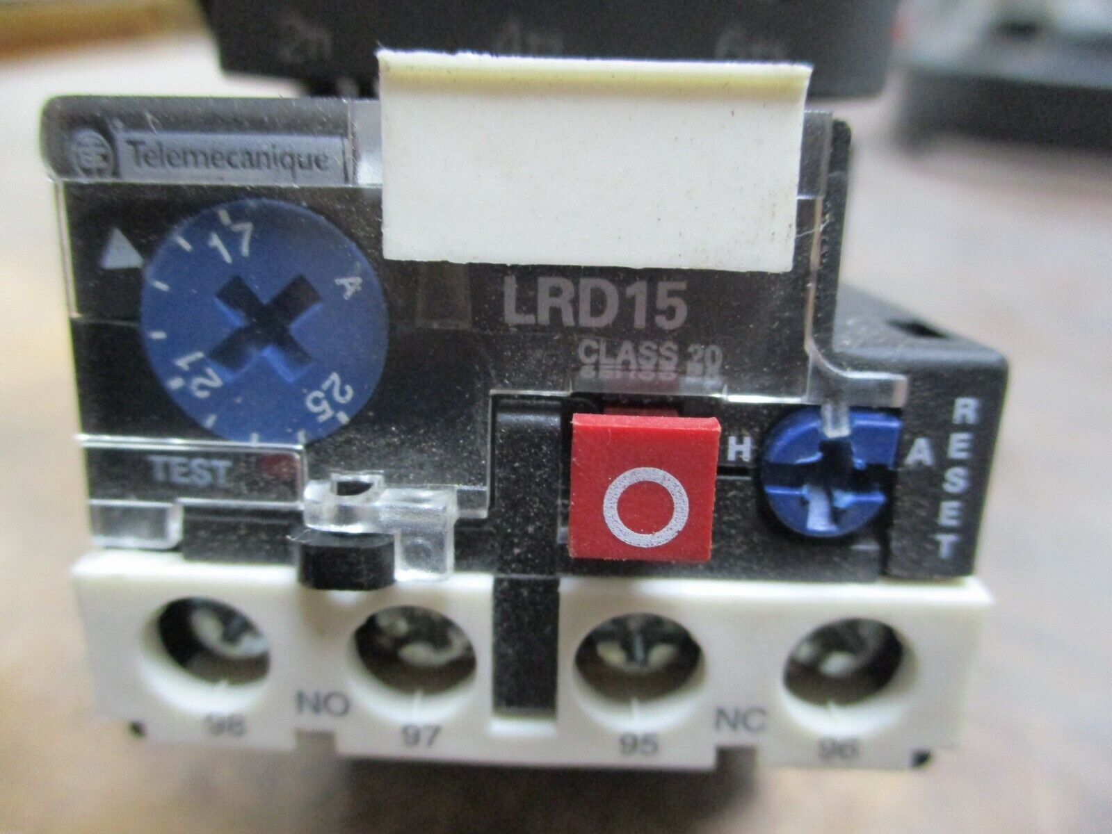 Telemecanique Starter w/ Time Delay Module LC1D25/LRD1522 120V Coil Trip: 17-25A