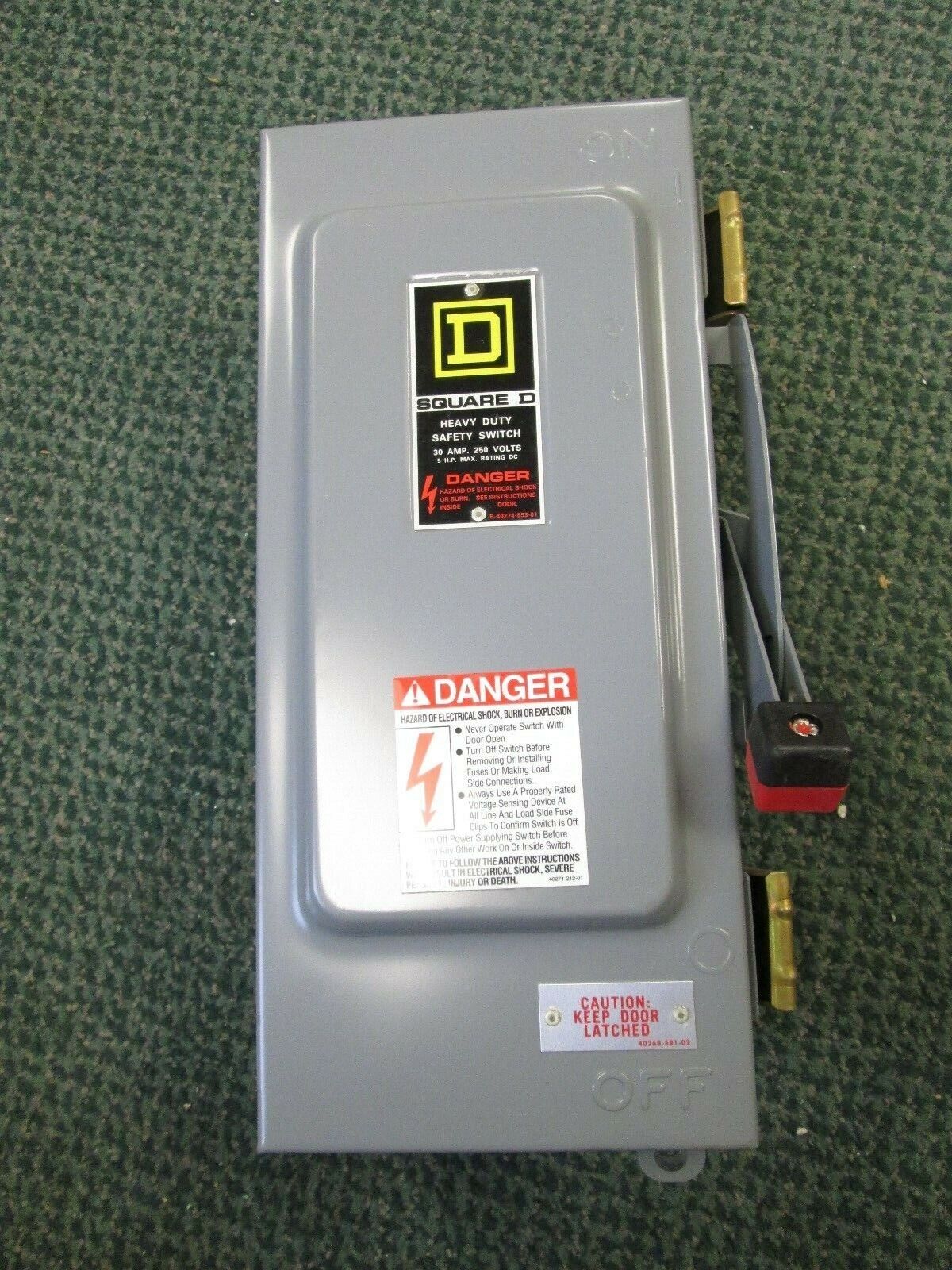 Square D Fusible Safety Switch H221A 30A 240V 2P Nema 12 Enclosure New Surplus