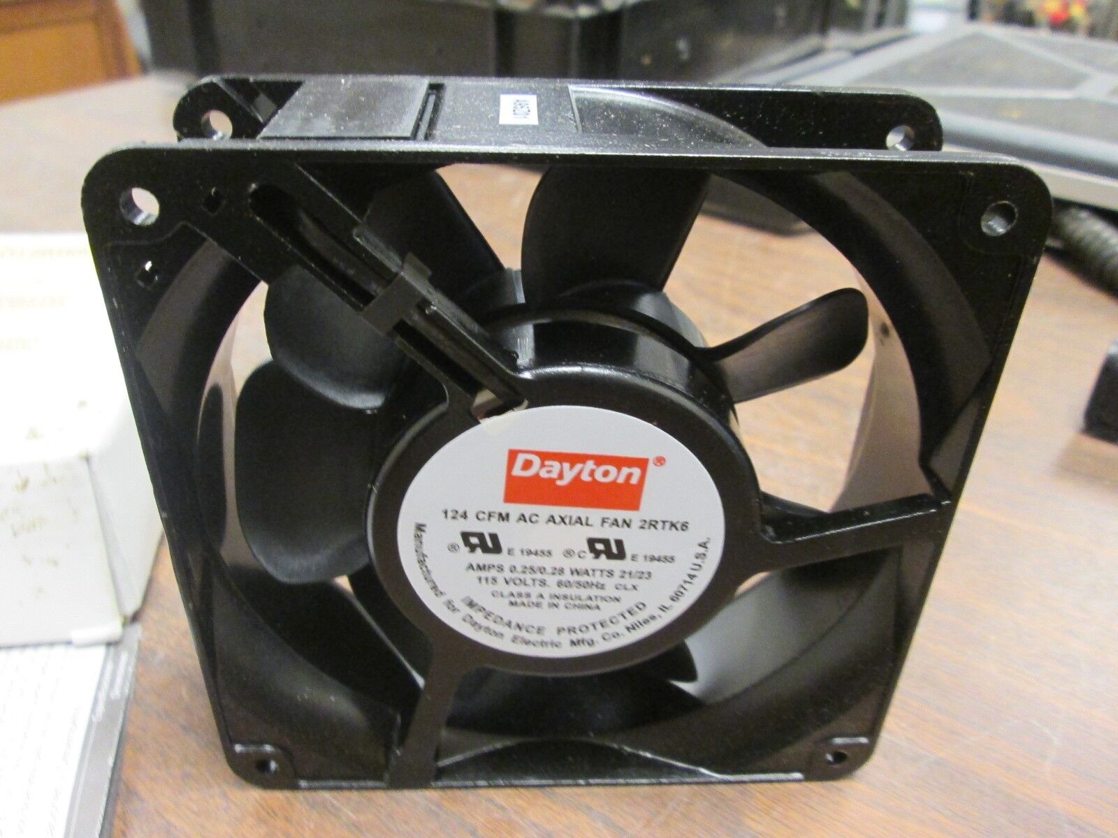 Dayton AC Axial Fan 2RTK6 115V 124 CFM Ball Bearing New Surplus