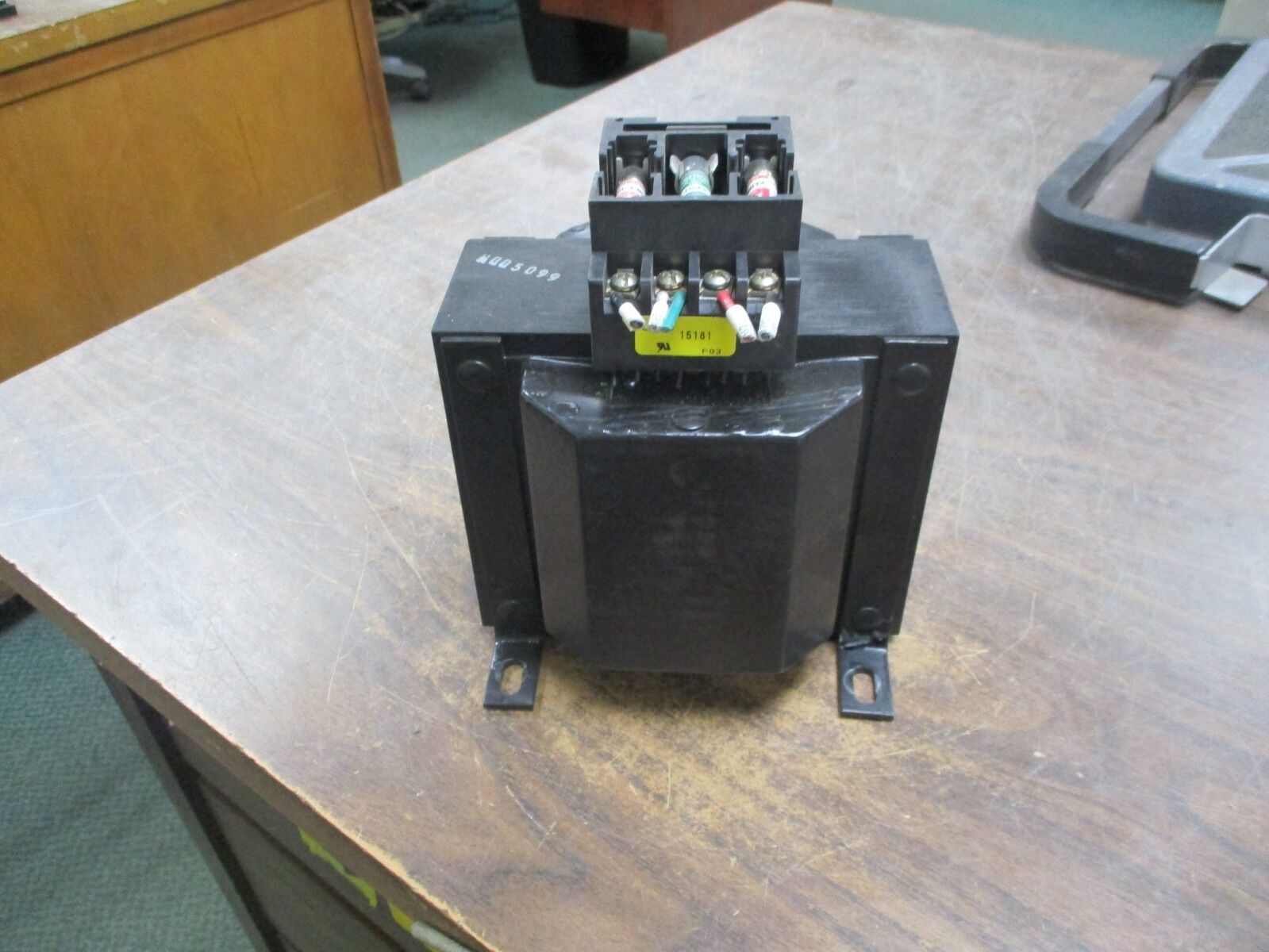 Hevi-Duty Control Transformer E8503PBX 0.850KVA Pri:240/480V Sec:120V 50/60Hz