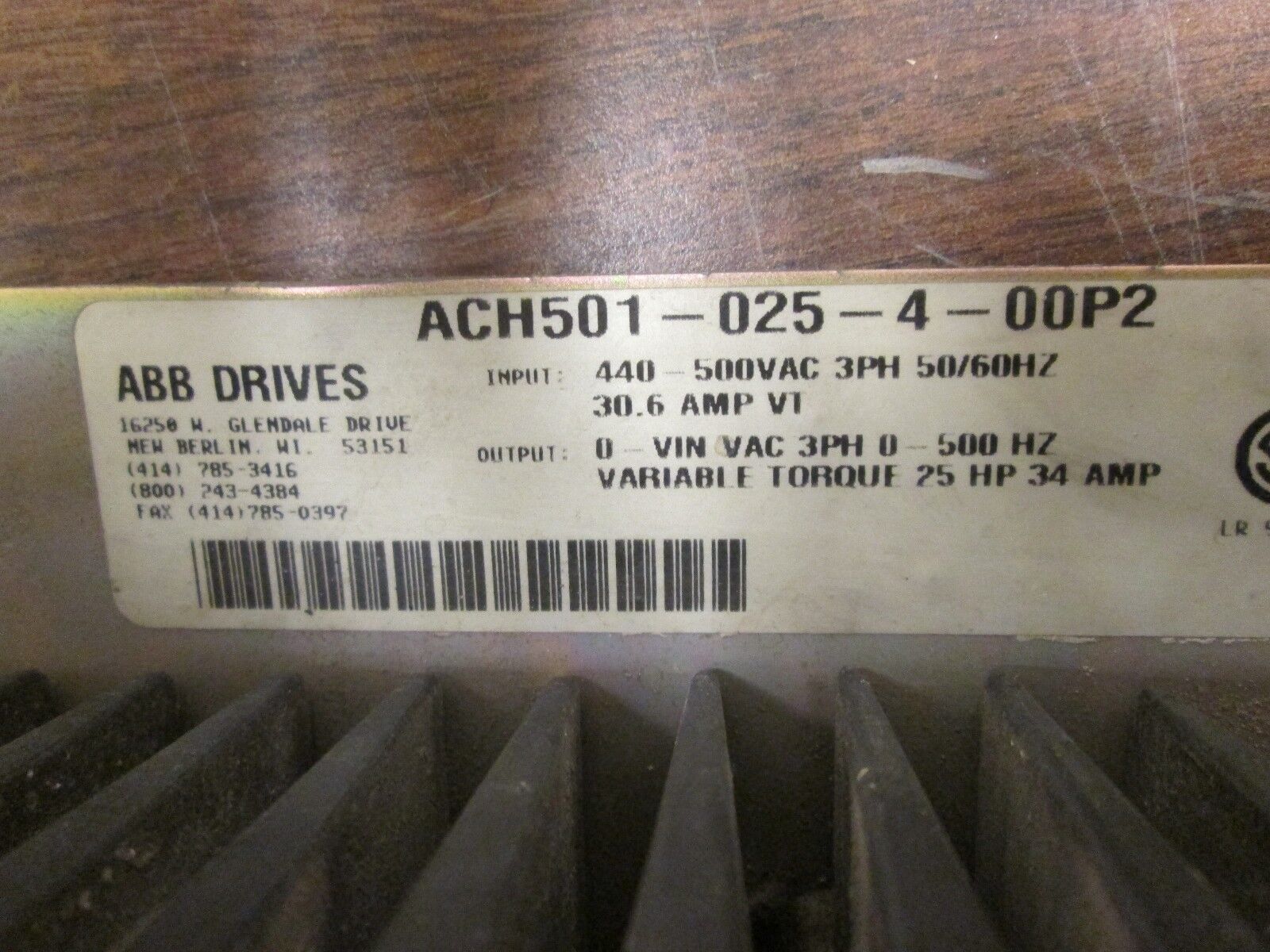ABB 501 AC Drive ACH501-025-4-00PZ 25HP 3Ph Input: 400-500V 50/60Hz Used
