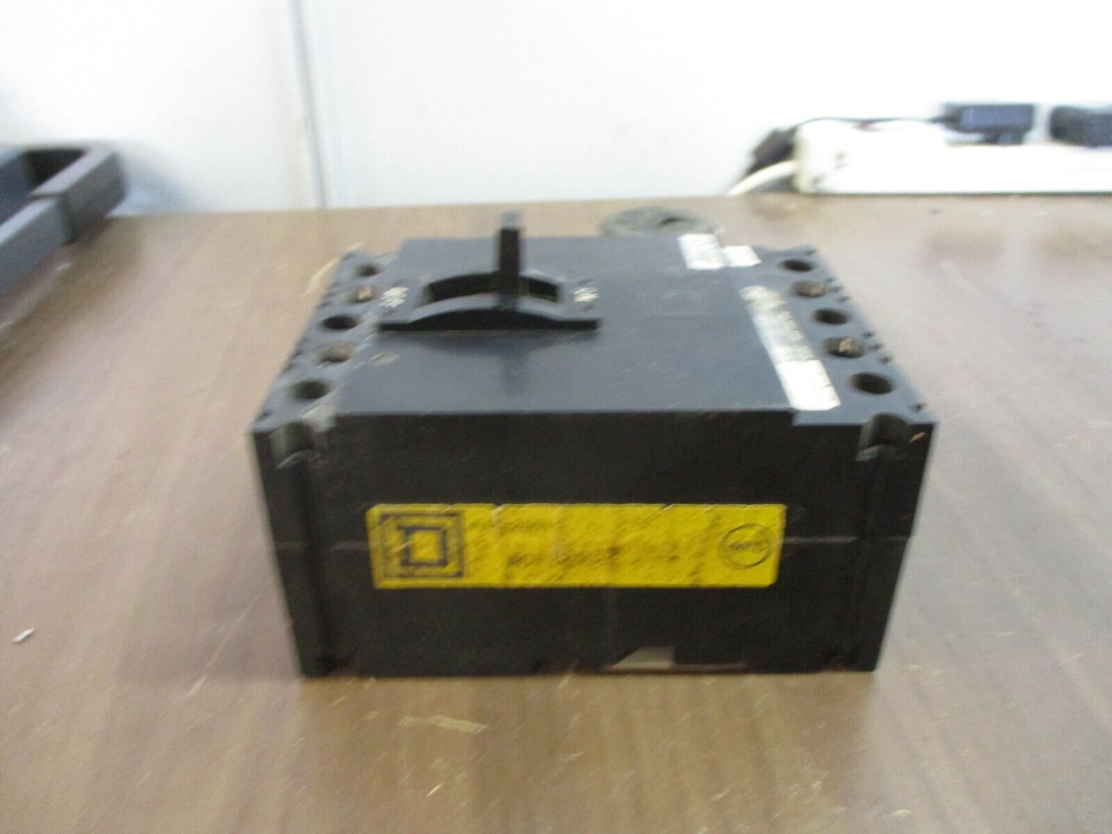 Square D Circuit Breaker FAL-26015 15A 600V 2P Used