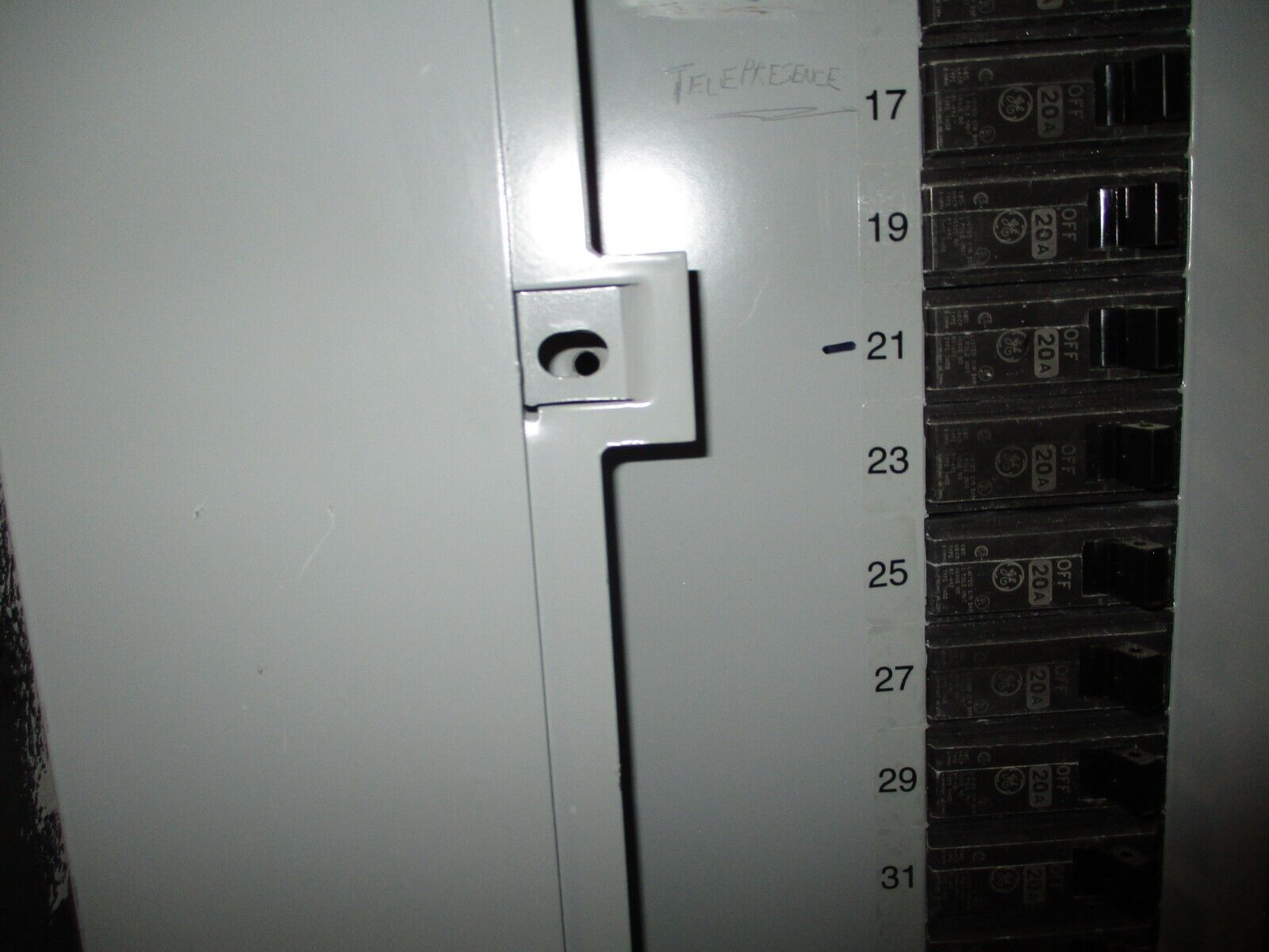 GE Main Lug Breaker Panel AQU3422RCX 225A Max 208Y/120V 3Ph 4W 42-Circuit Used