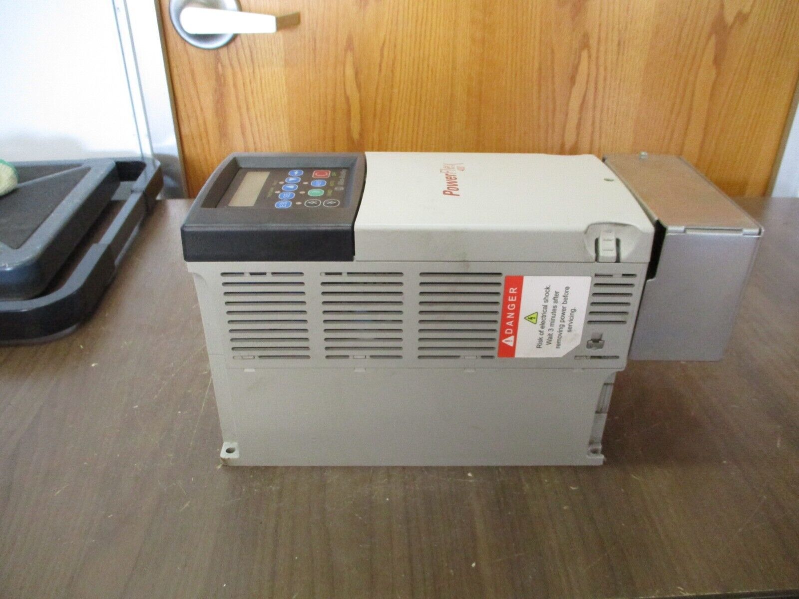 Allen-Bradley PowerFlex 400 AC Drive 22C-D022N103 Ser. A 15HP 3Ph Used