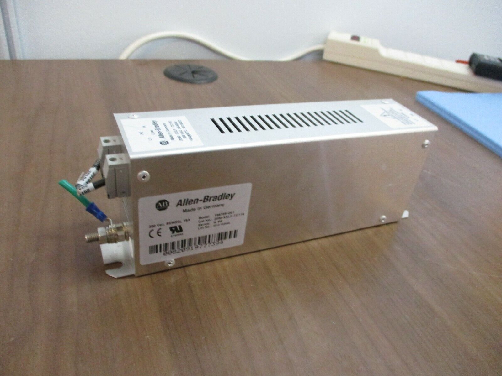 Allen-Bradley Line Filter 2090-XXLF-TC116 300VAC 50-60 Hz 16A Used