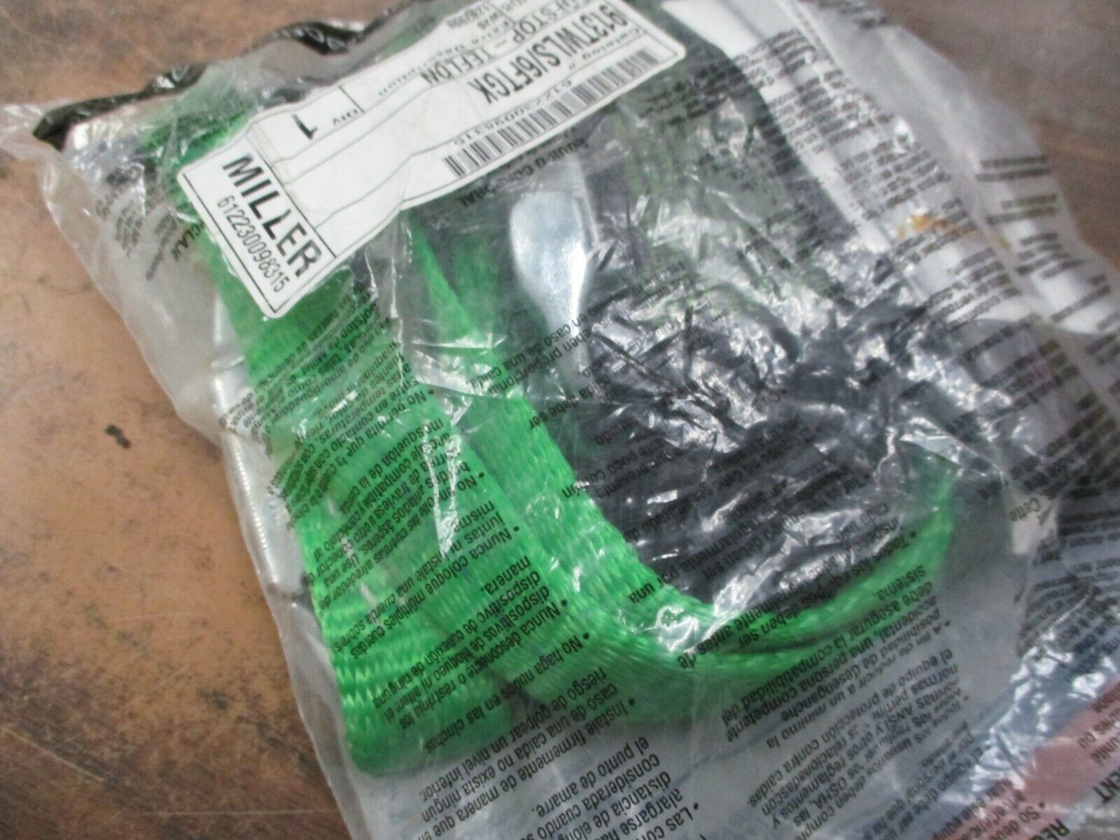 Miller Shock Absorbing Lanyard 913TWLS/6FTGK Green 6-Feet New Surplus