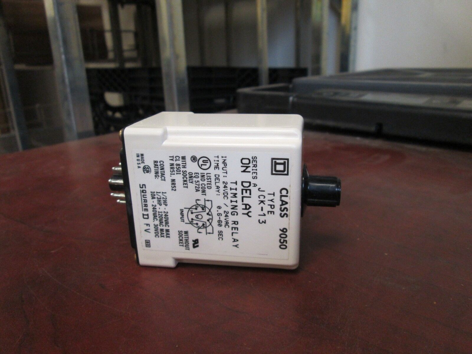 Square D Solid State Timing Relay 9050 JCK-13 Range: .6-60sec 24U DC/AC 50-400Hz