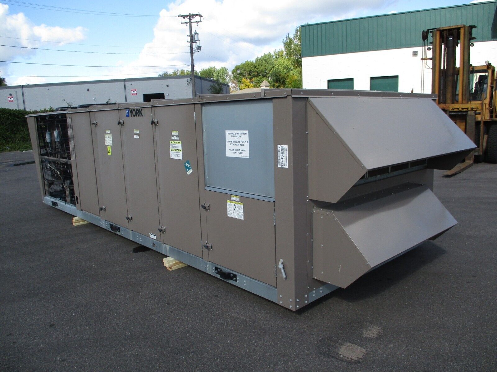 York Millennium Rooftop Unit Z4C024AAD3A3ABEDC1 40 Tons No Heat 460V 3Ph Used