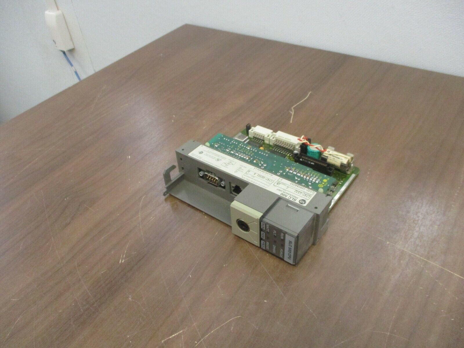 Allen-Bradley SLC 500 Processor Unit 1747-L532 Ser. C FAC:1M Proc. Missing Cover